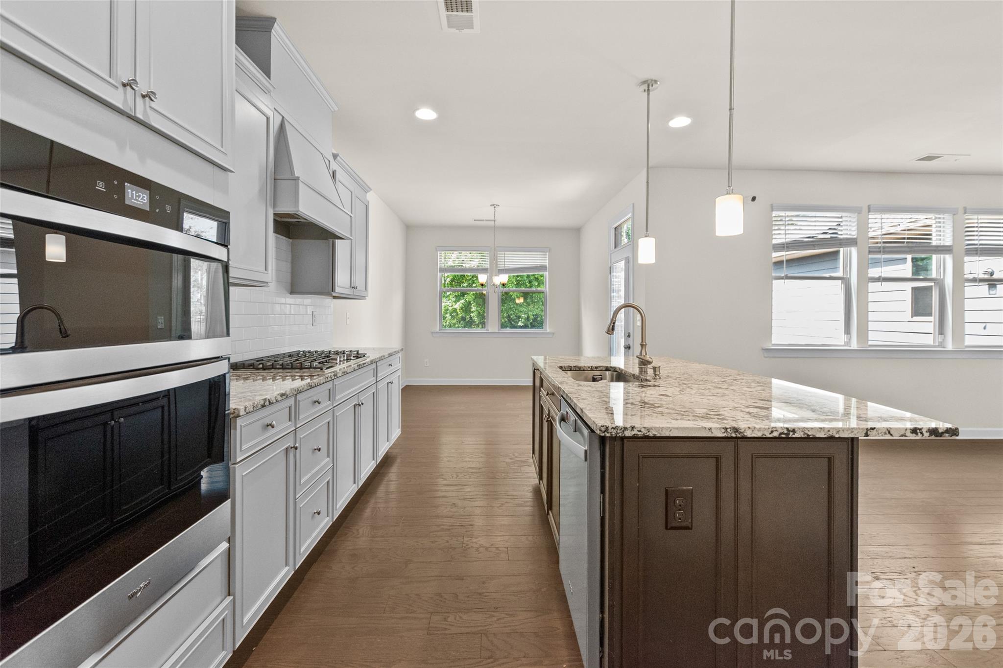 5036 Watersail Way — Clover