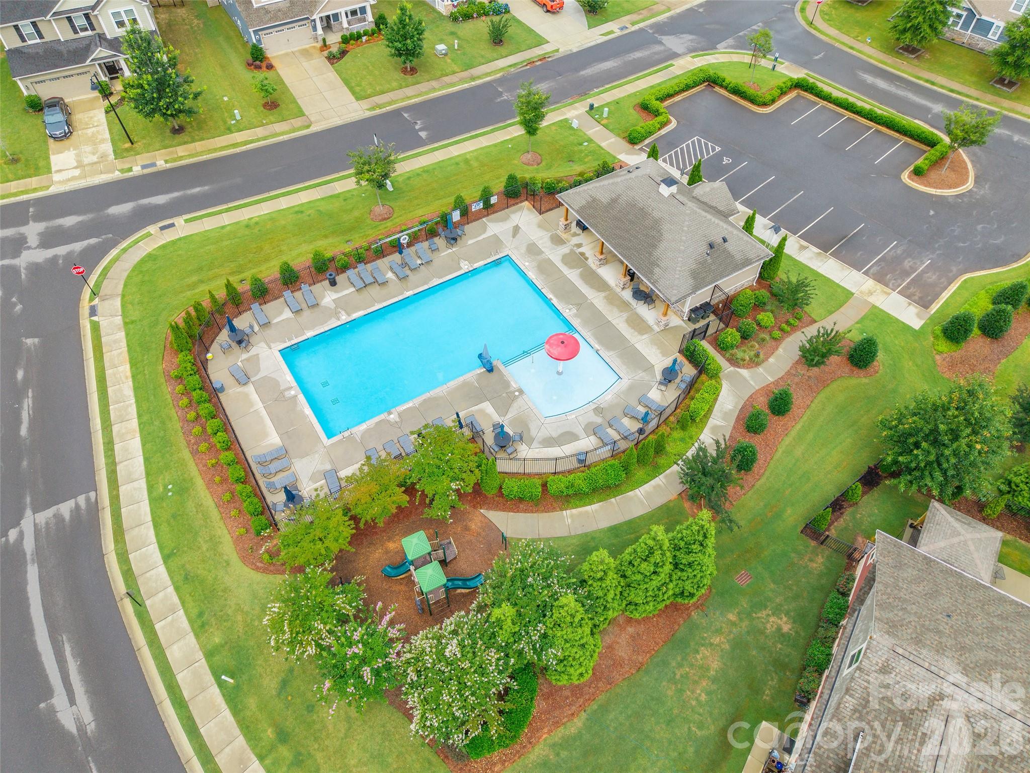 5036 Watersail Way — Clover