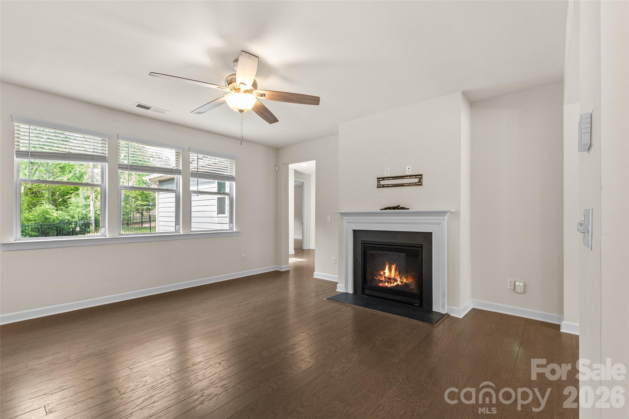 5036 Watersail Way — Clover