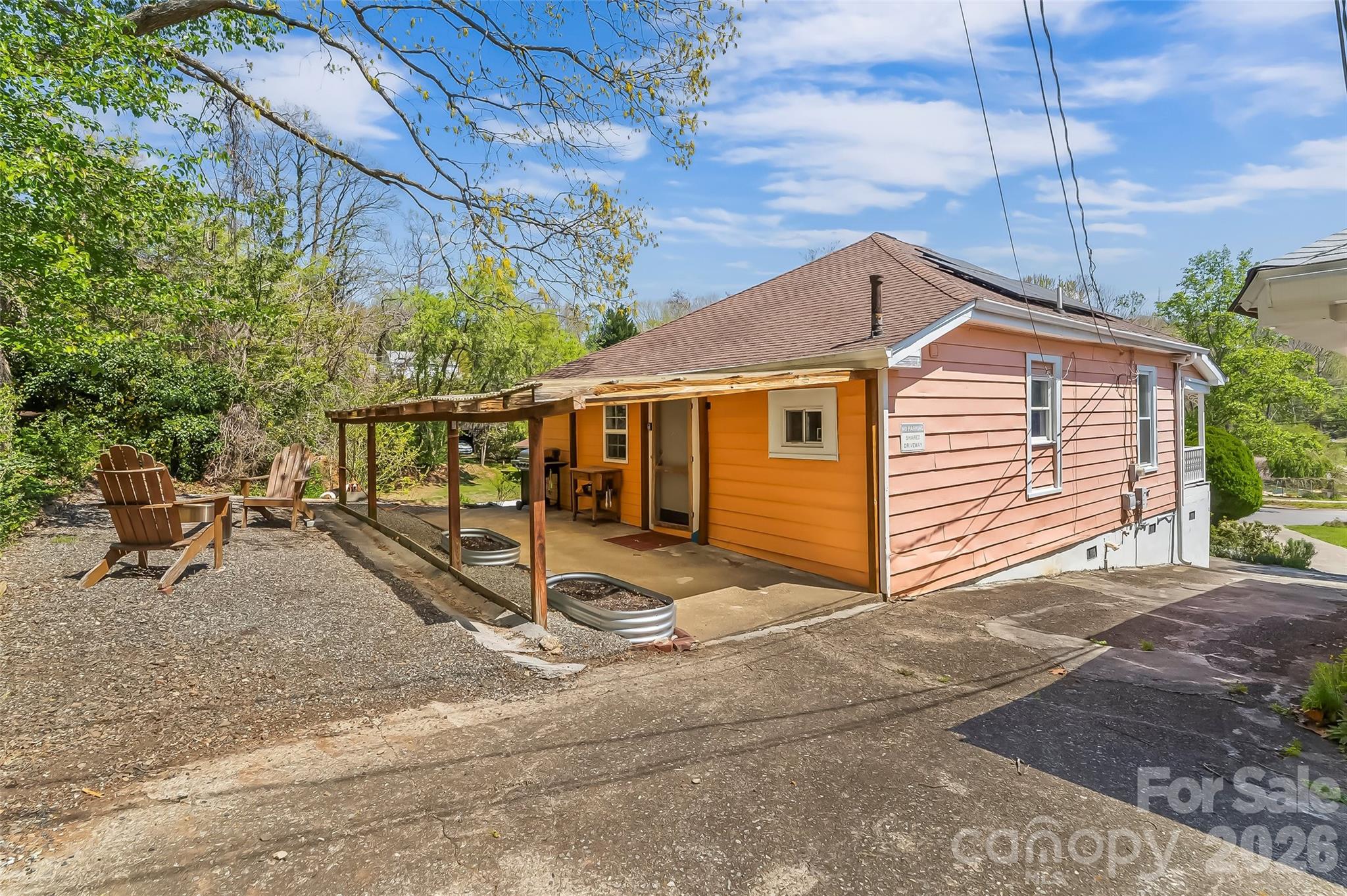 66 Adams Street — Asheville