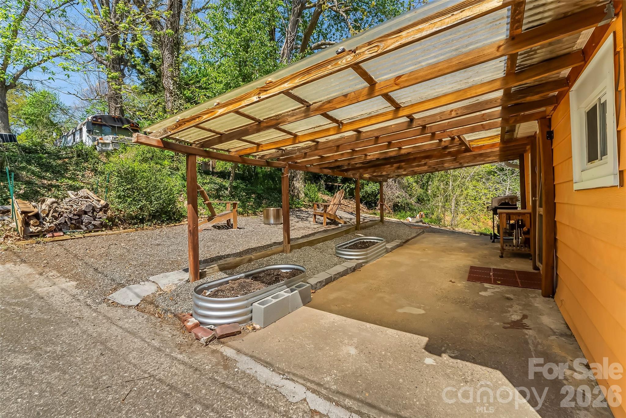 66 Adams Street — Asheville