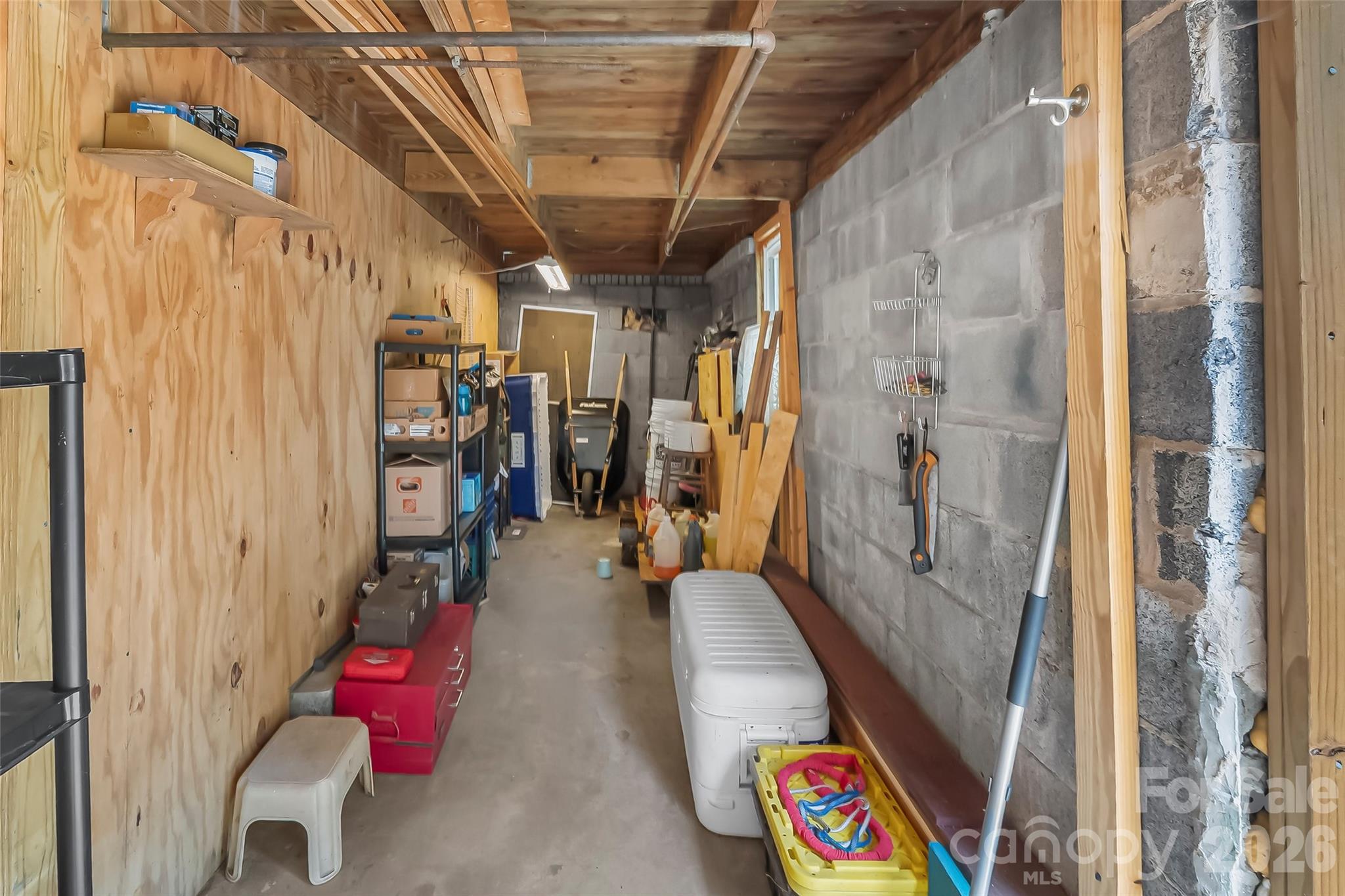 66 Adams Street — Asheville