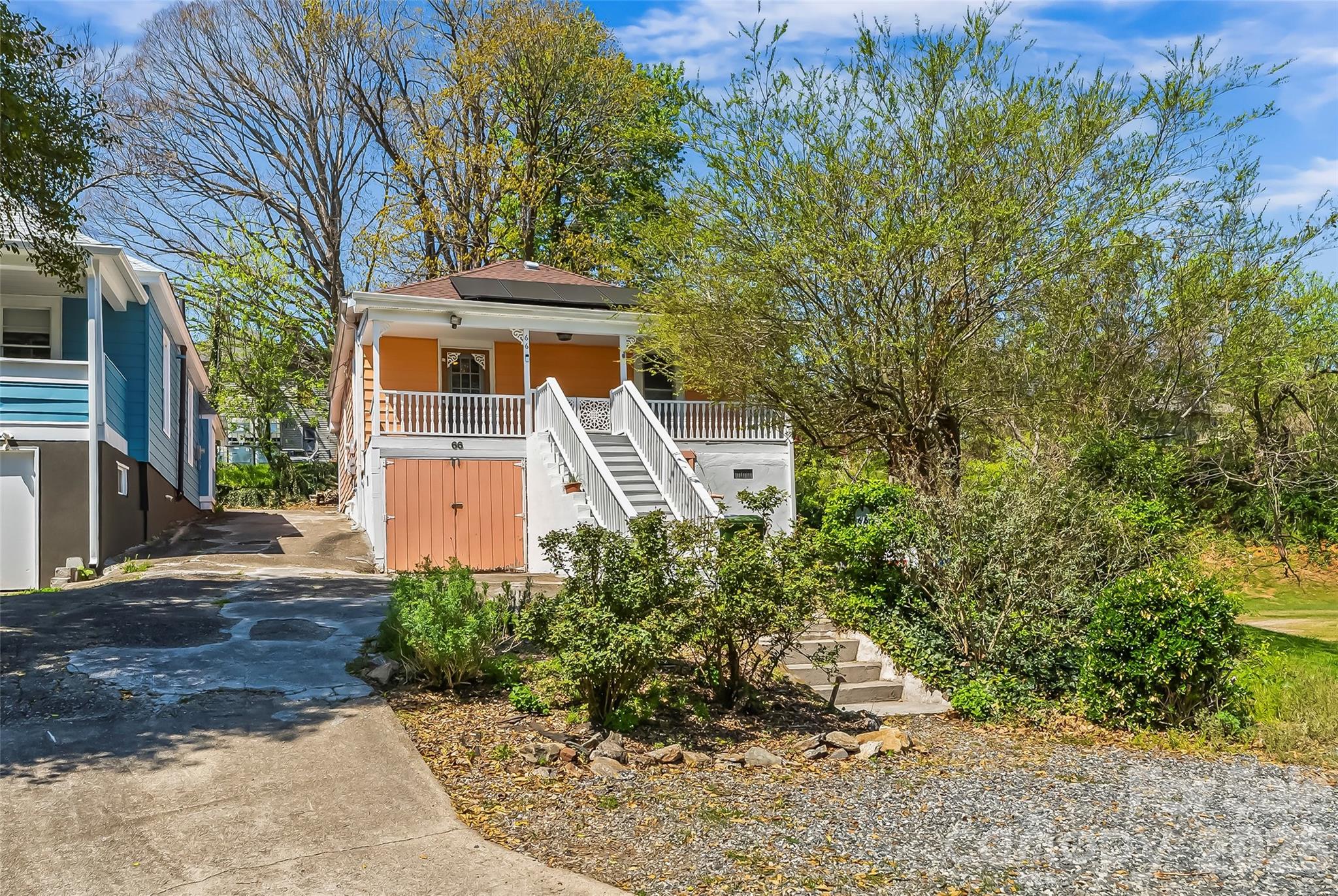 66 Adams Street — Asheville