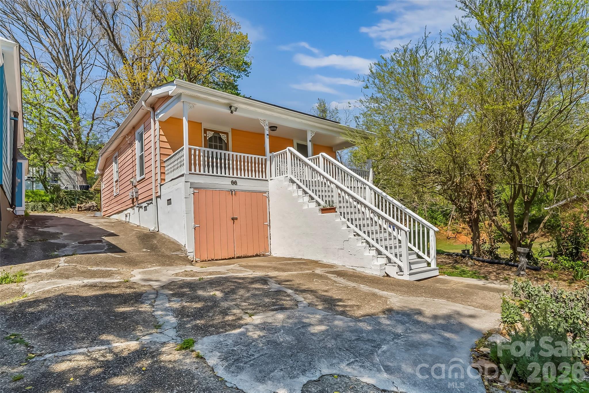 66 Adams Street — Asheville