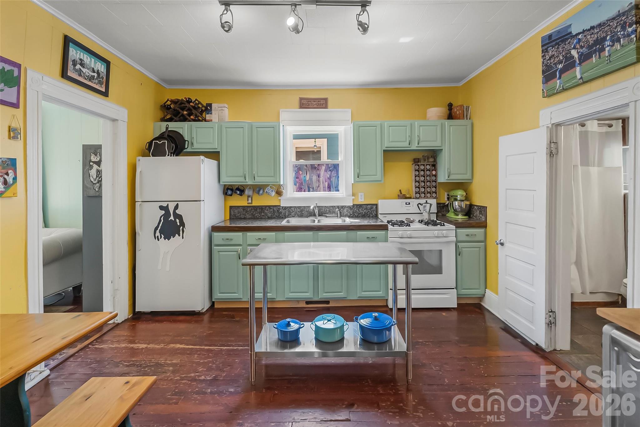 66 Adams Street — Asheville