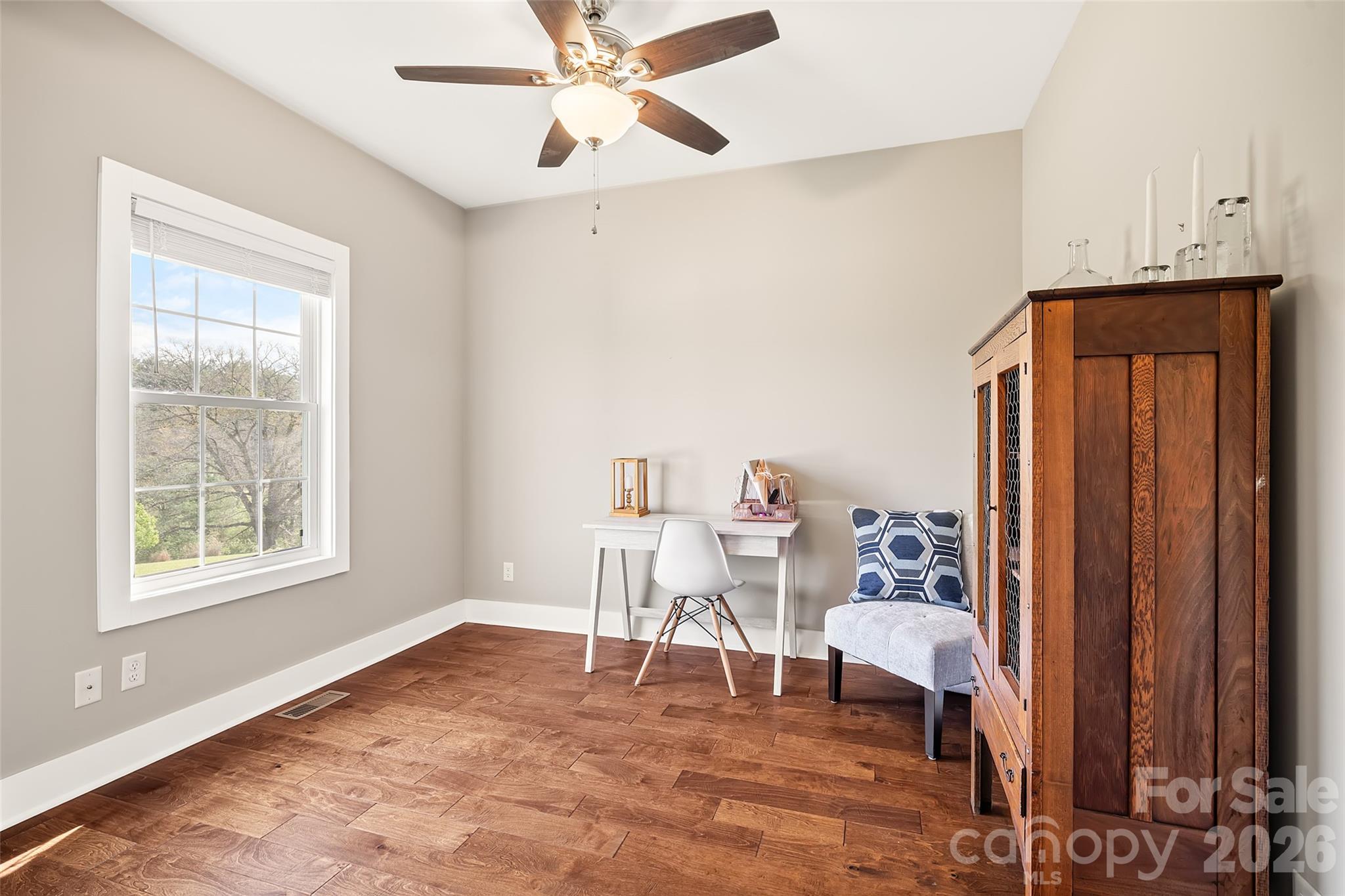 223 River Breeze Lane — Etowah