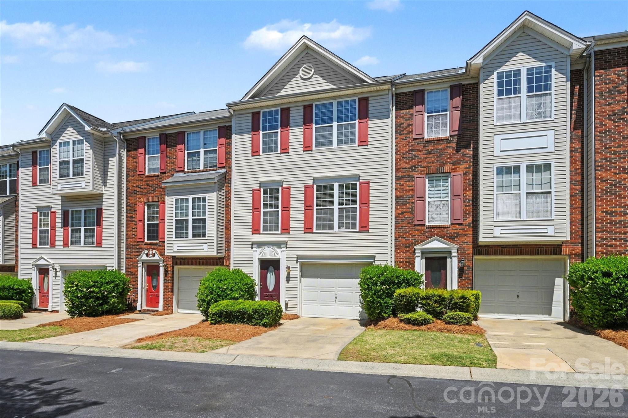2136 Midnight Blue Lane — Fort Mill