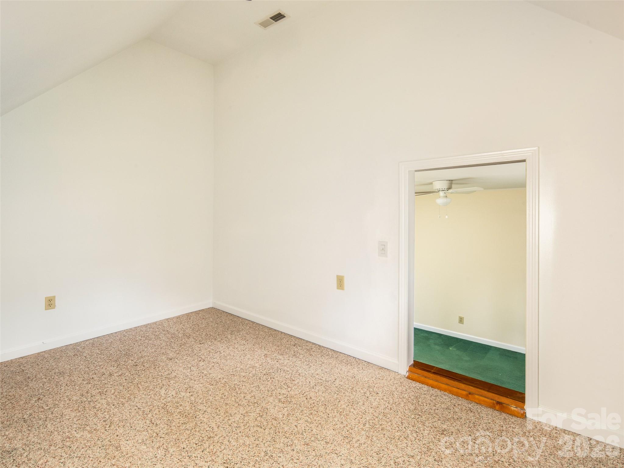 39 Eastmoor Drive — Asheville