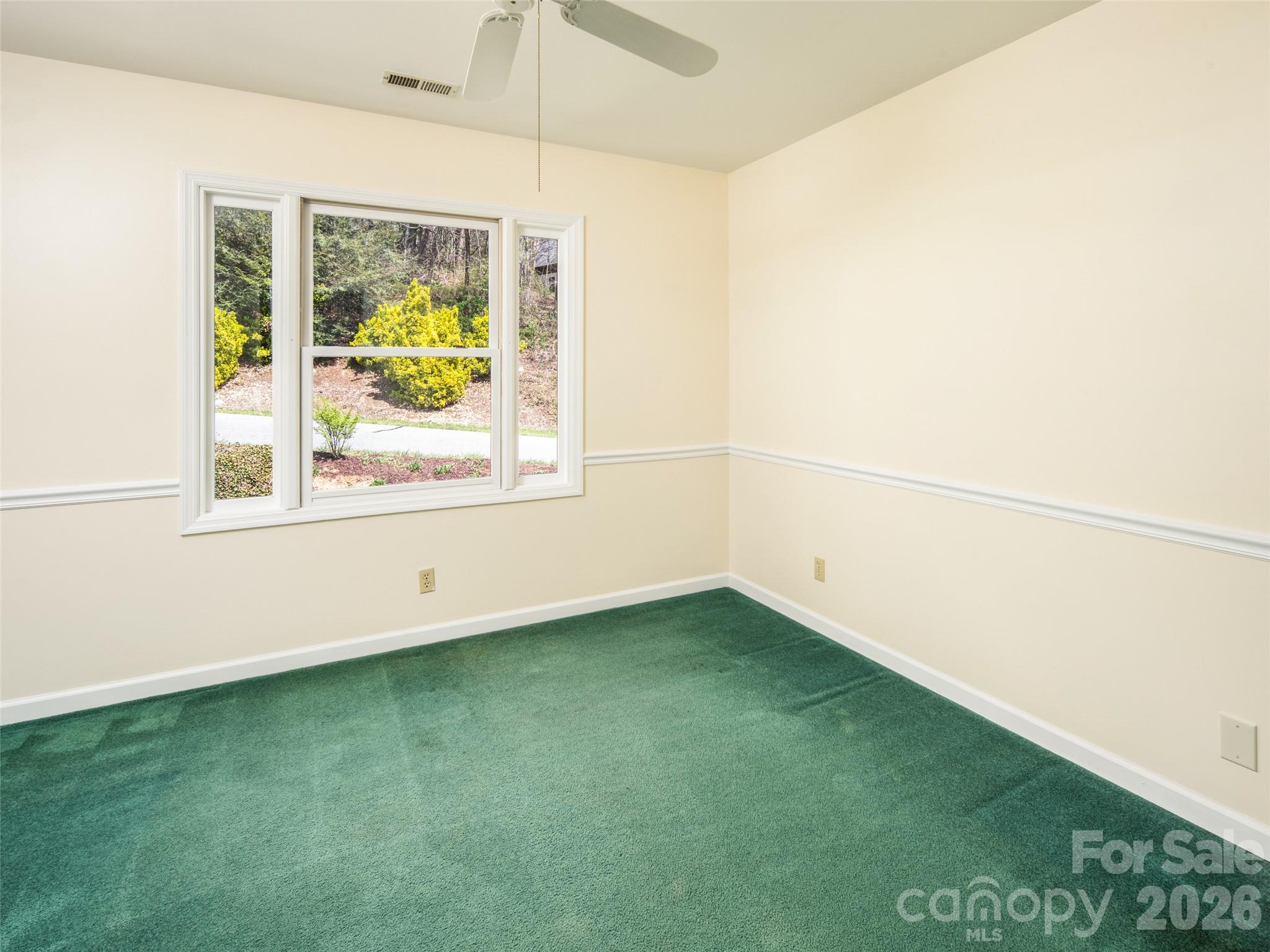39 Eastmoor Drive — Asheville