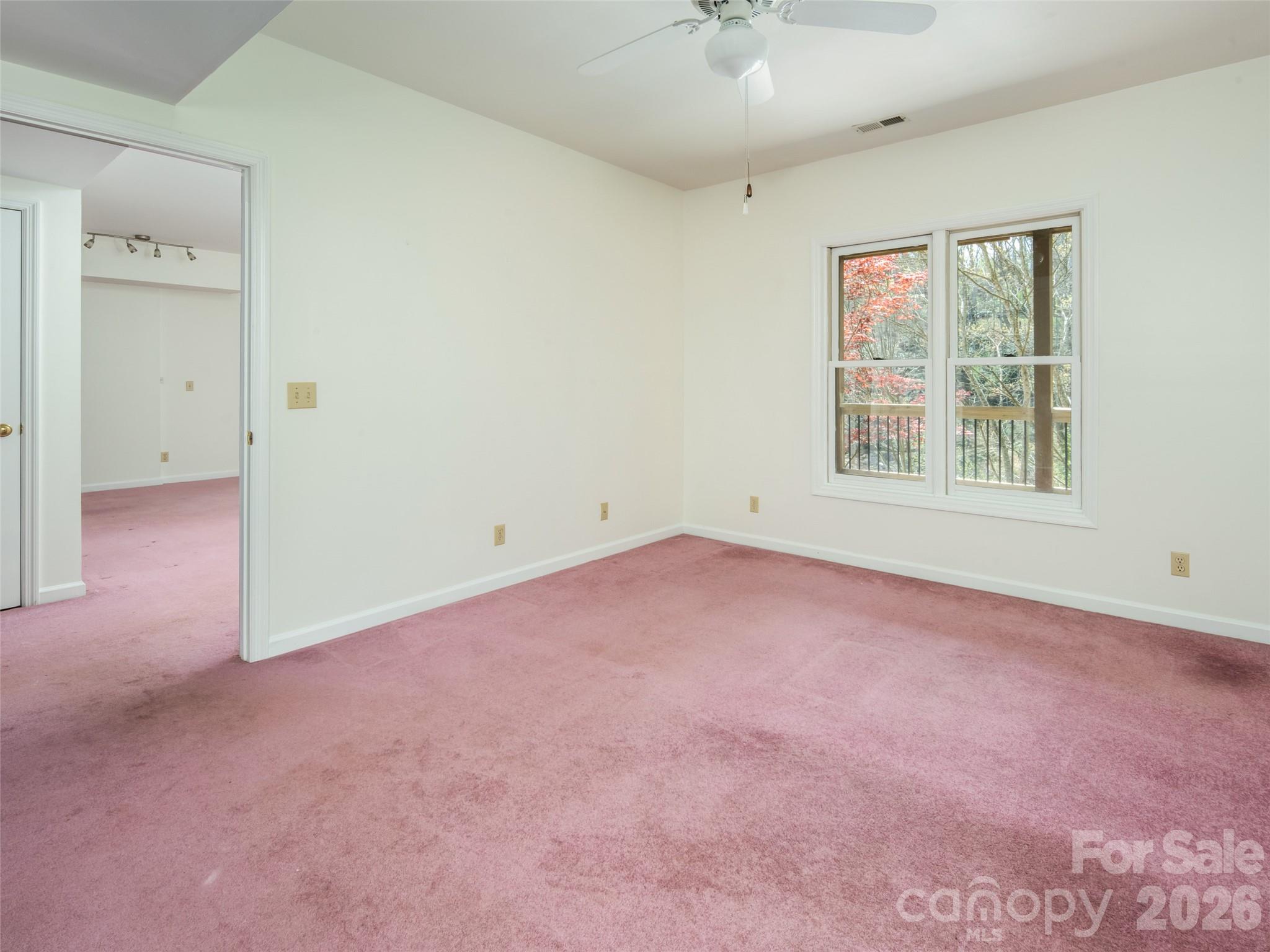 39 Eastmoor Drive — Asheville