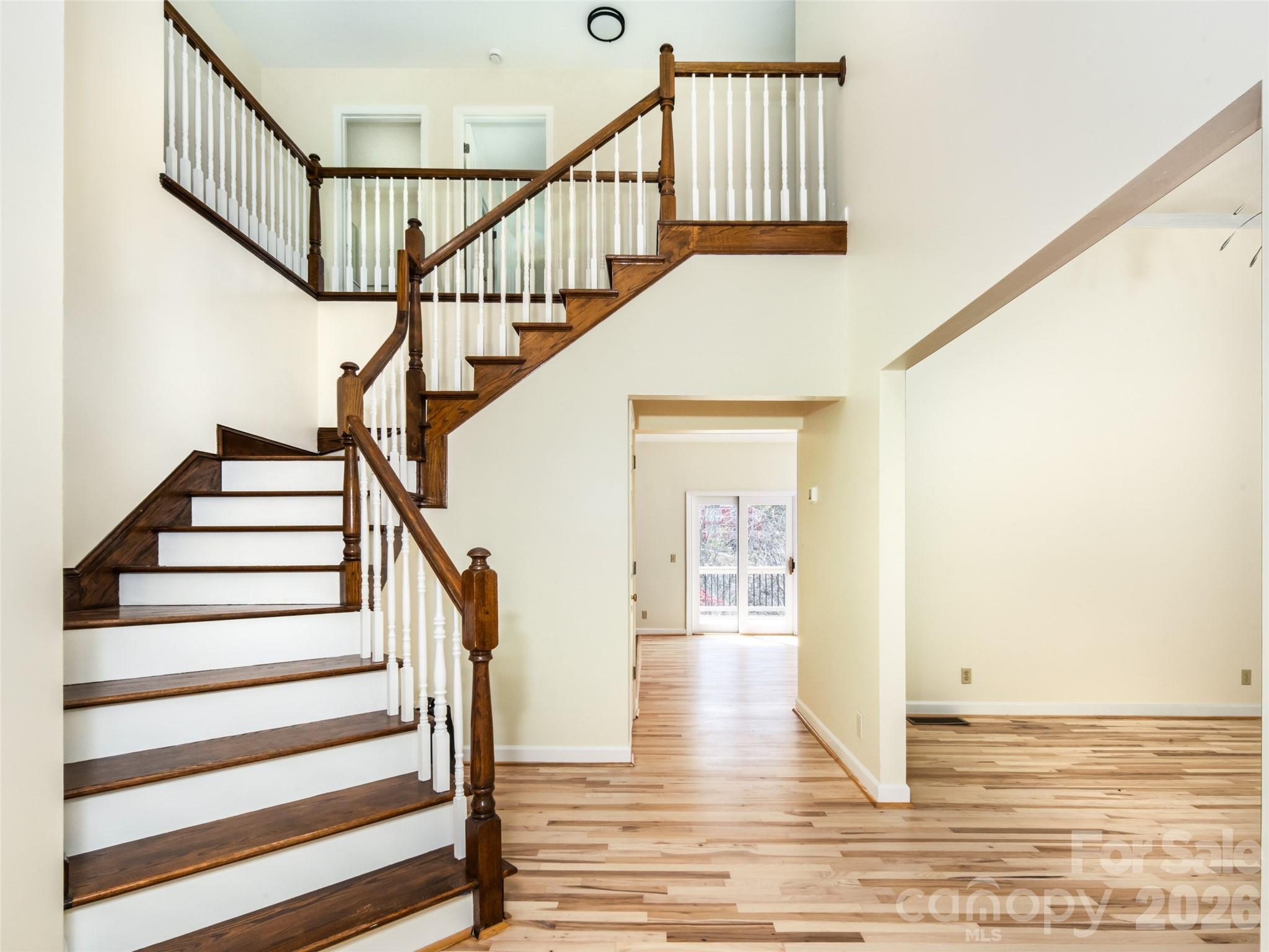 39 Eastmoor Drive — Asheville