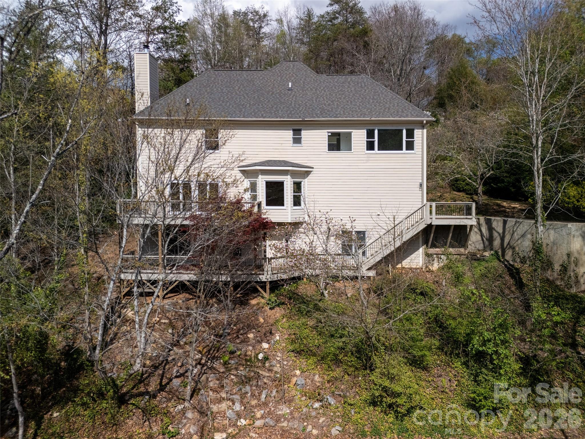 39 Eastmoor Drive — Asheville