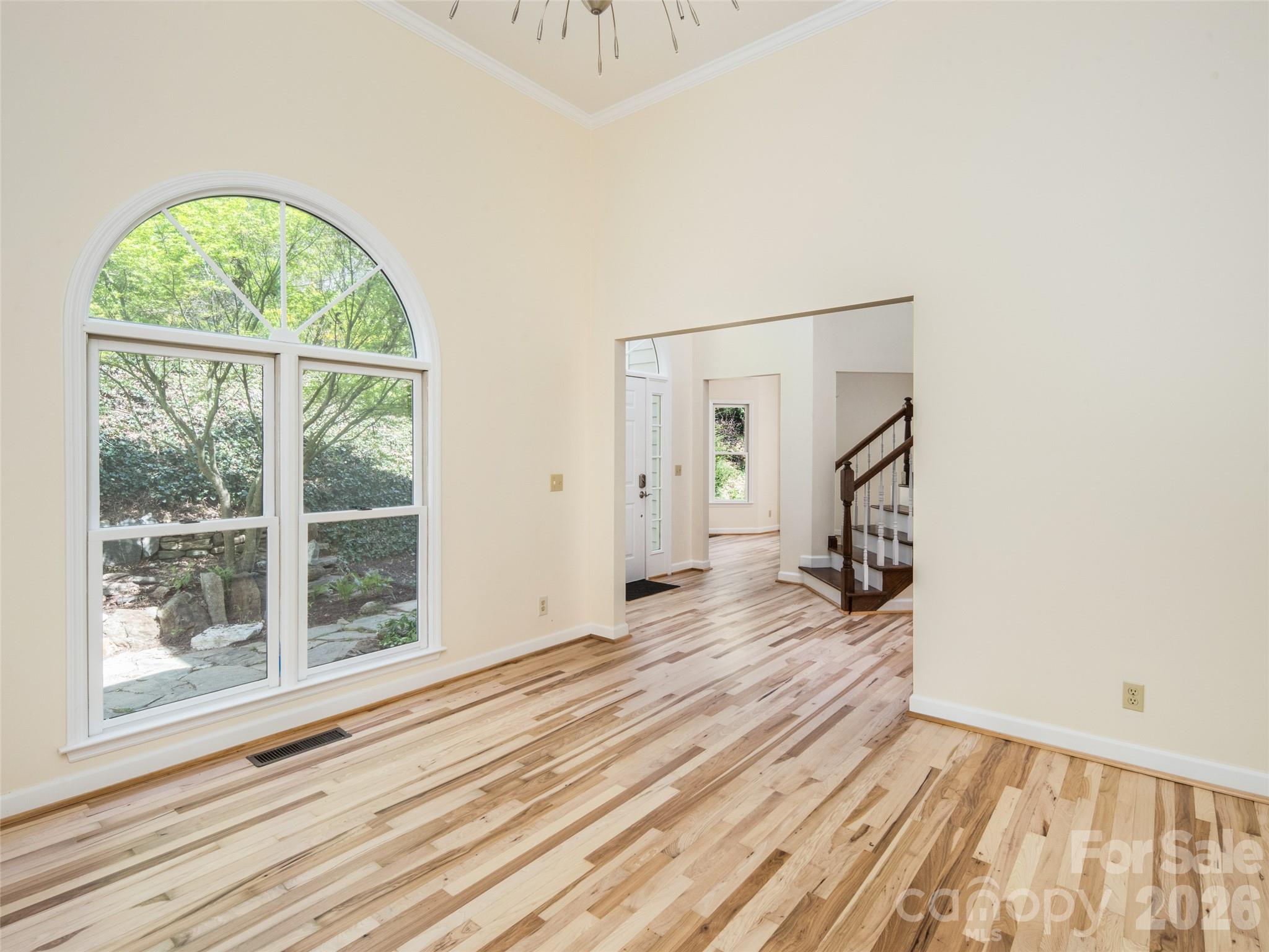 39 Eastmoor Drive — Asheville