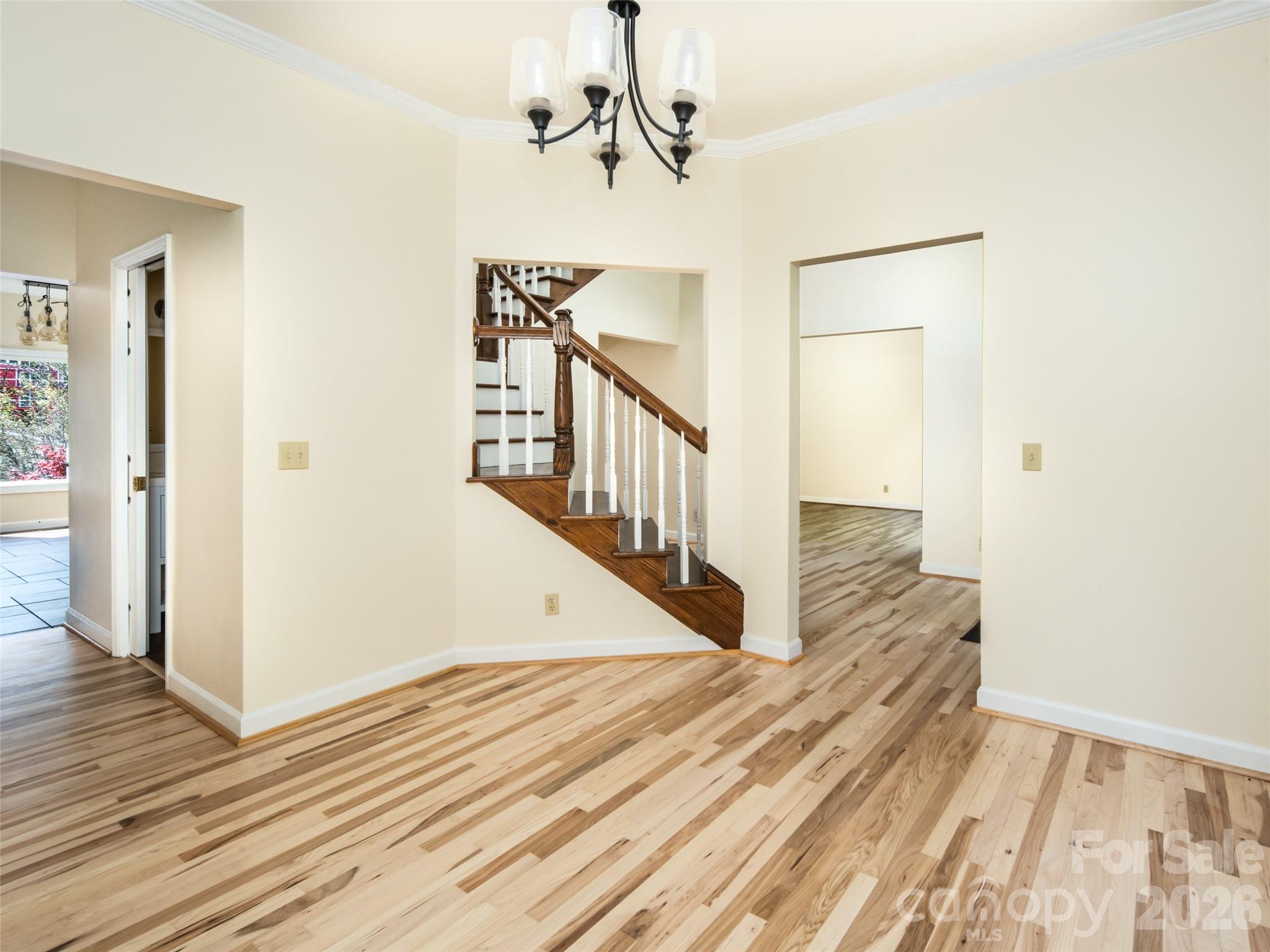 39 Eastmoor Drive — Asheville