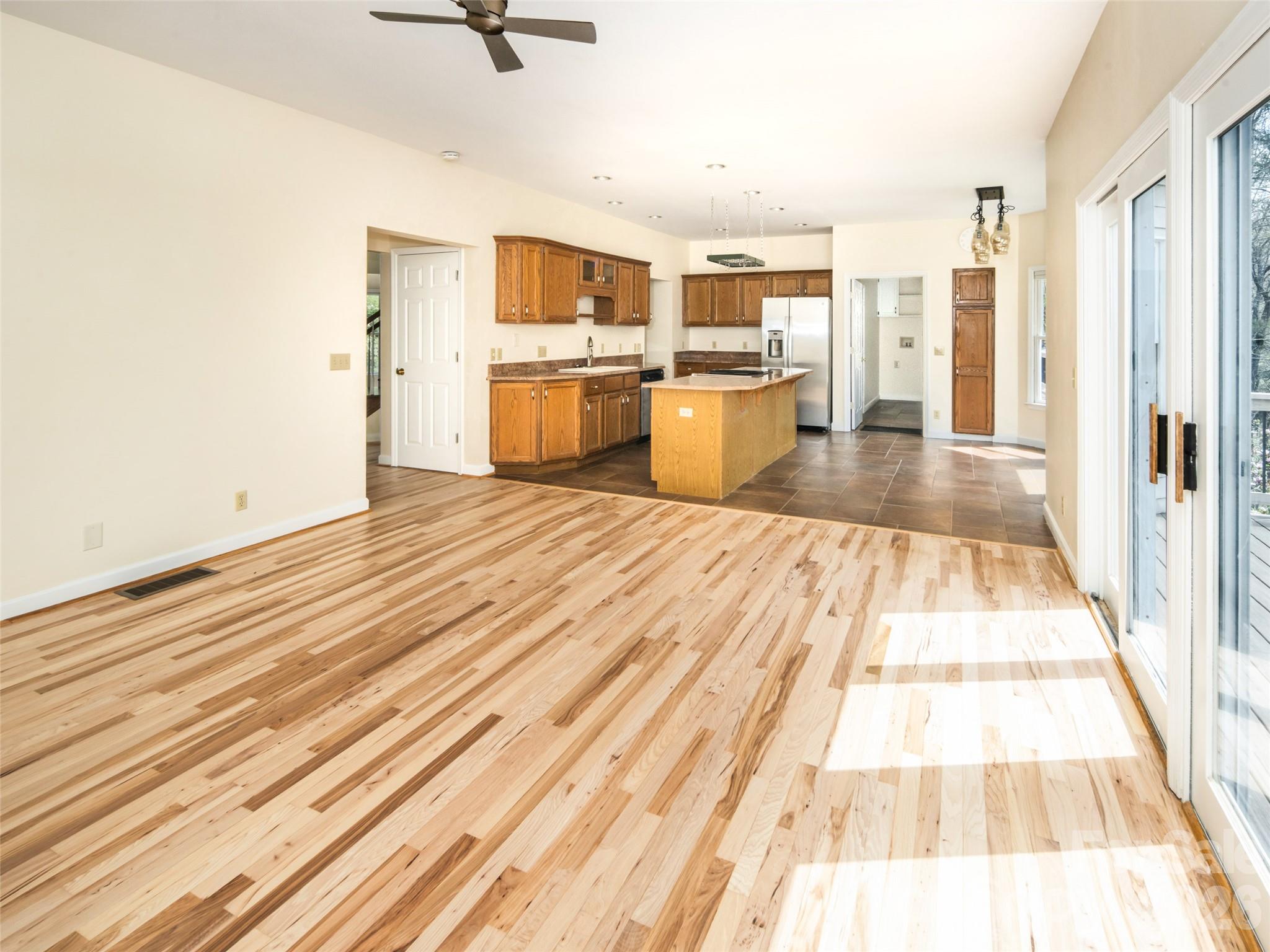 39 Eastmoor Drive — Asheville