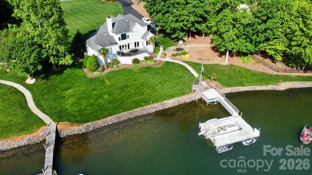164 Normandy Road — Mooresville
