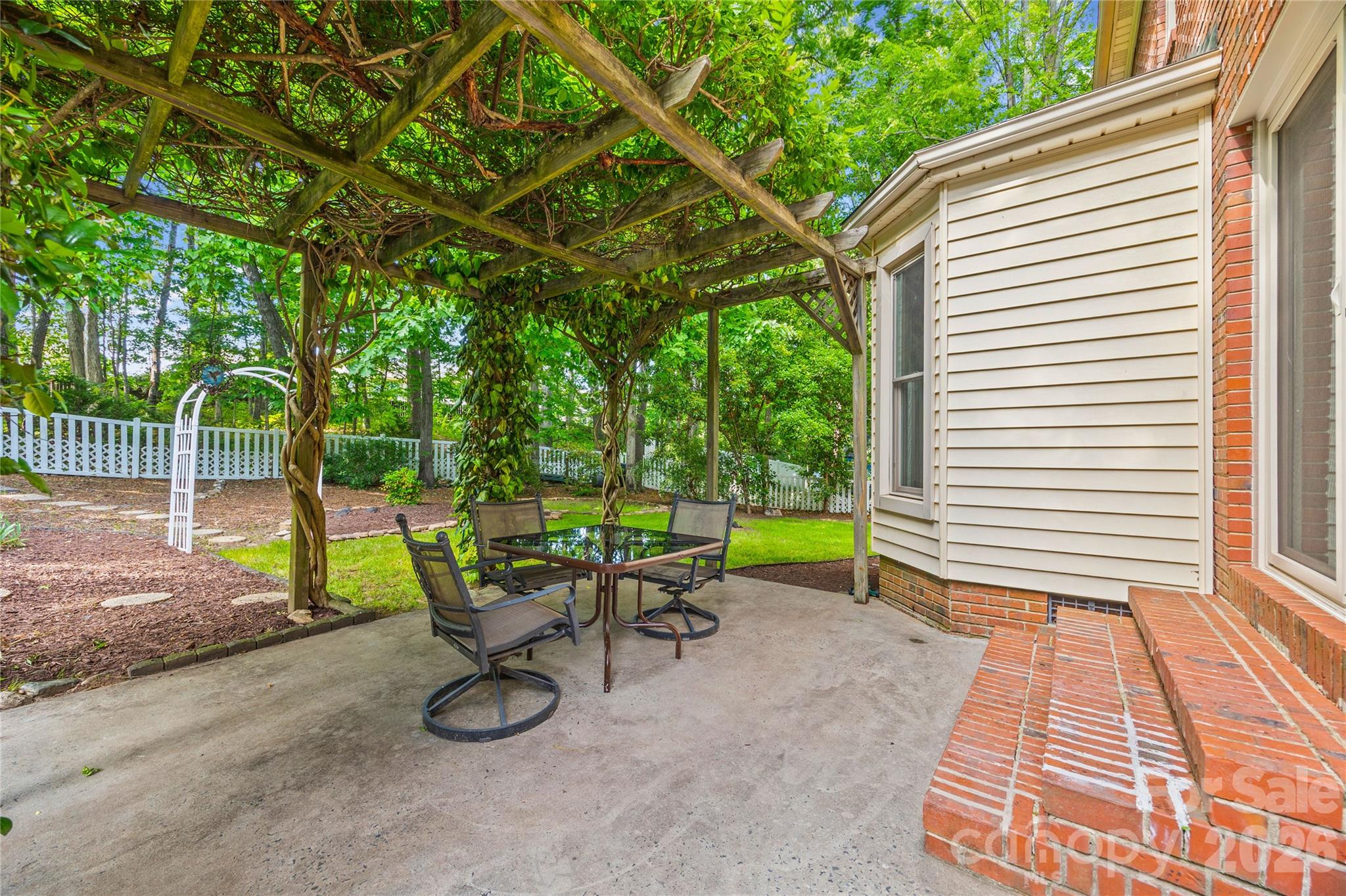 1596 Old Tara Lane — Fort Mill