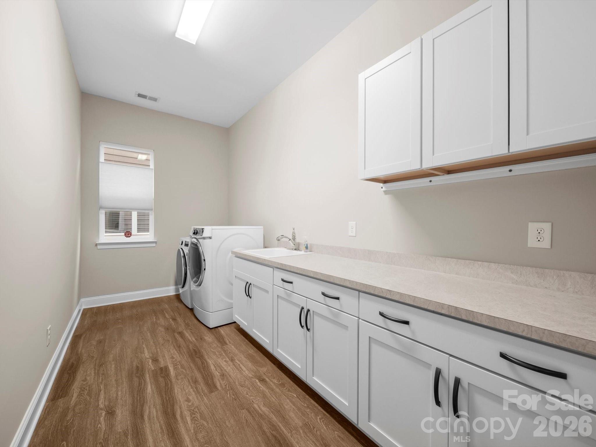 253 Stone Mountain Way — Denver