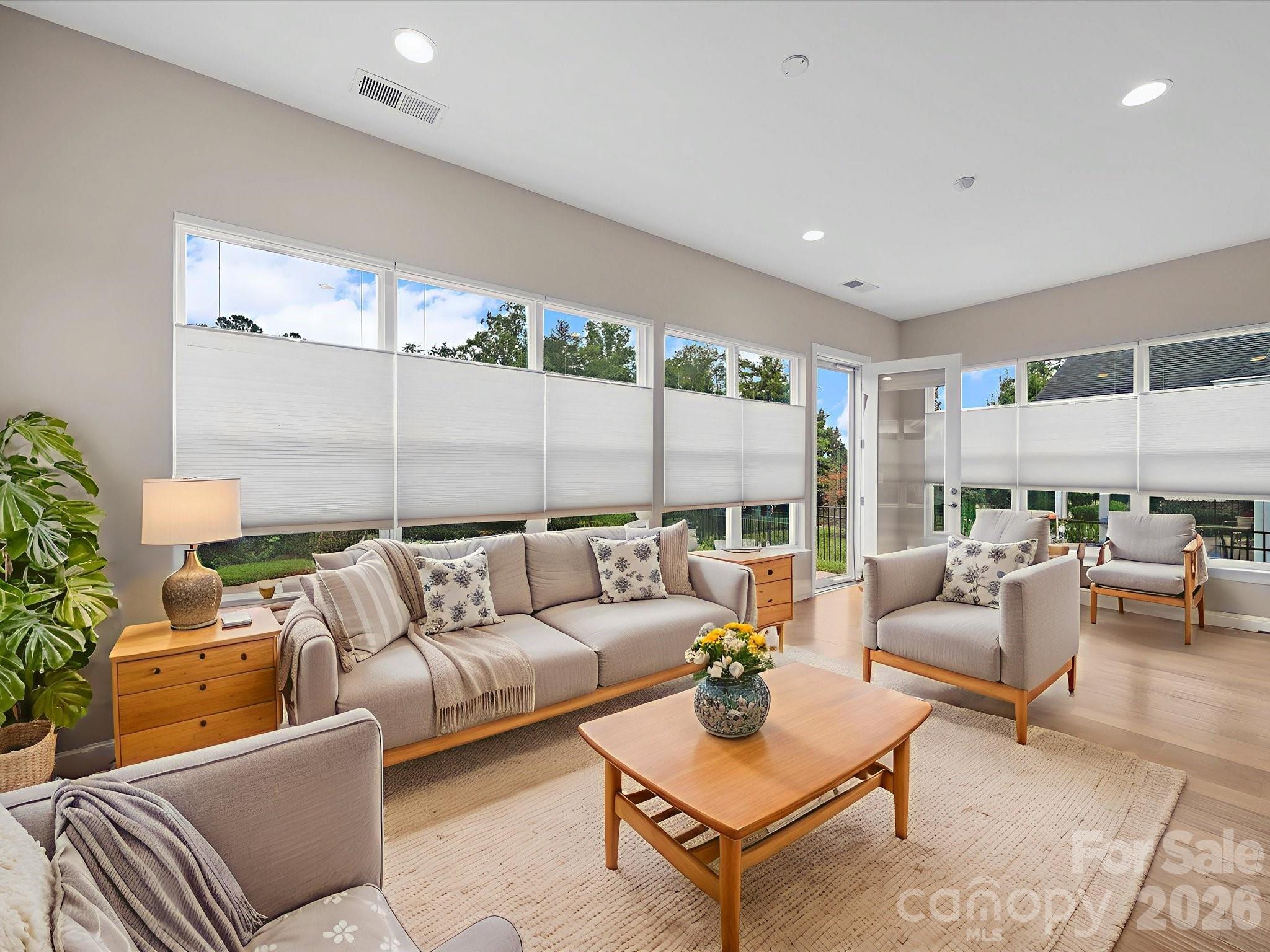 253 Stone Mountain Way — Denver