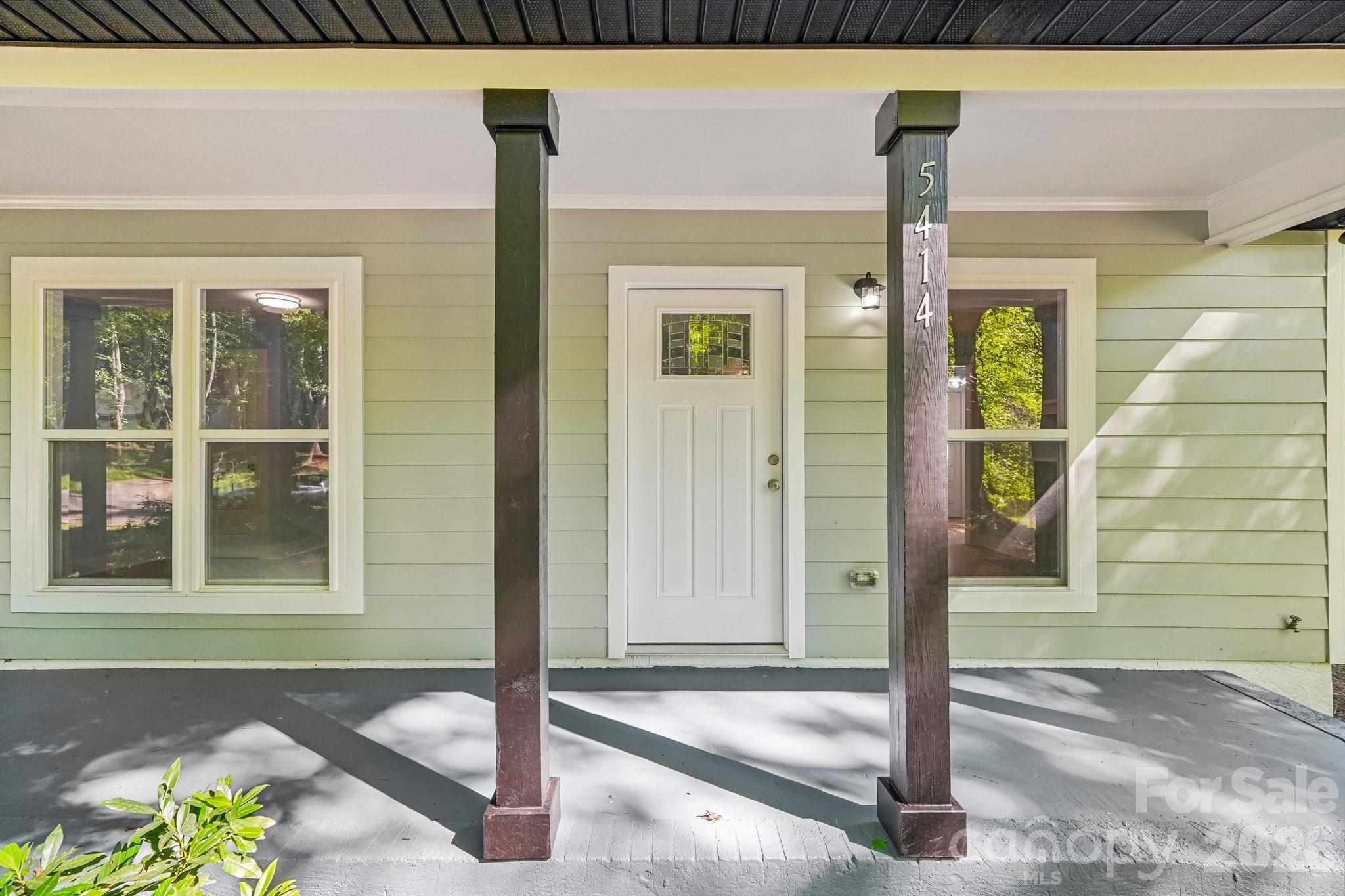 5414 Leaford Court — Charlotte