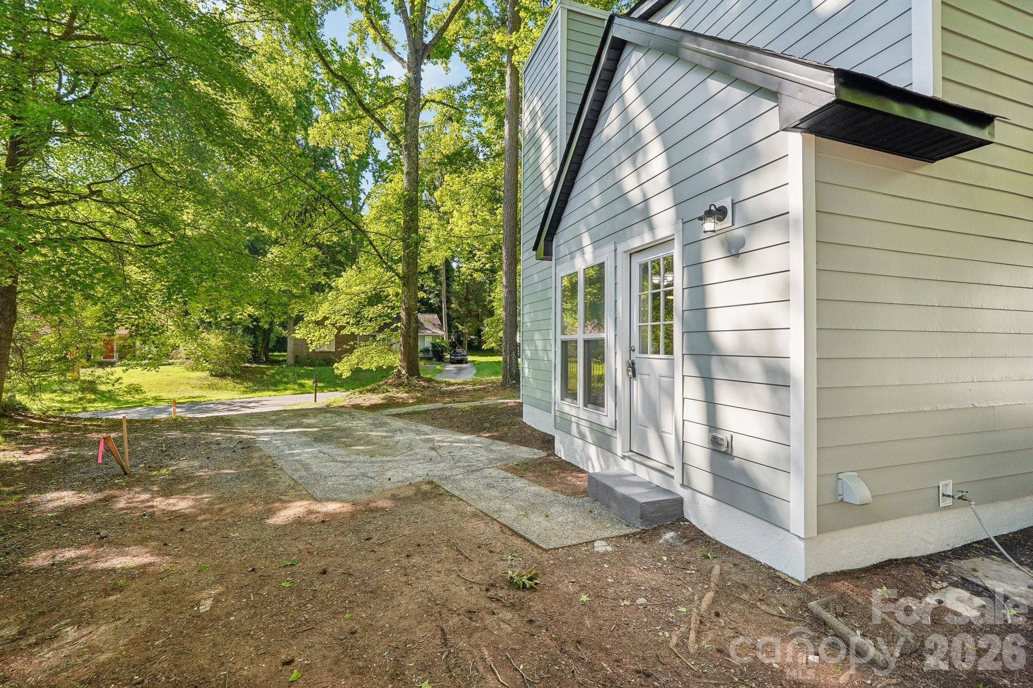 5414 Leaford Court — Charlotte