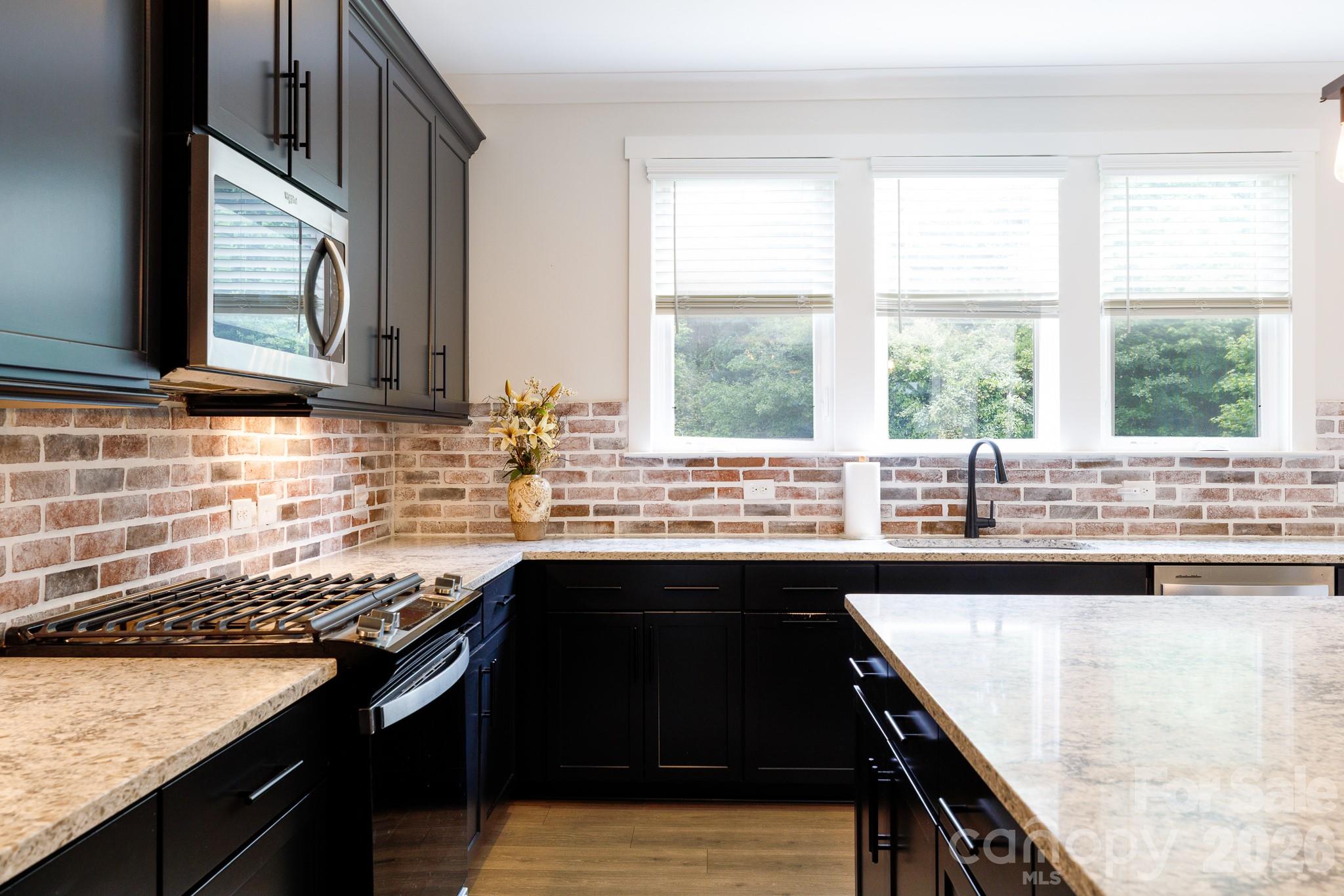 815 Bluff Loop Road — Rock Hill