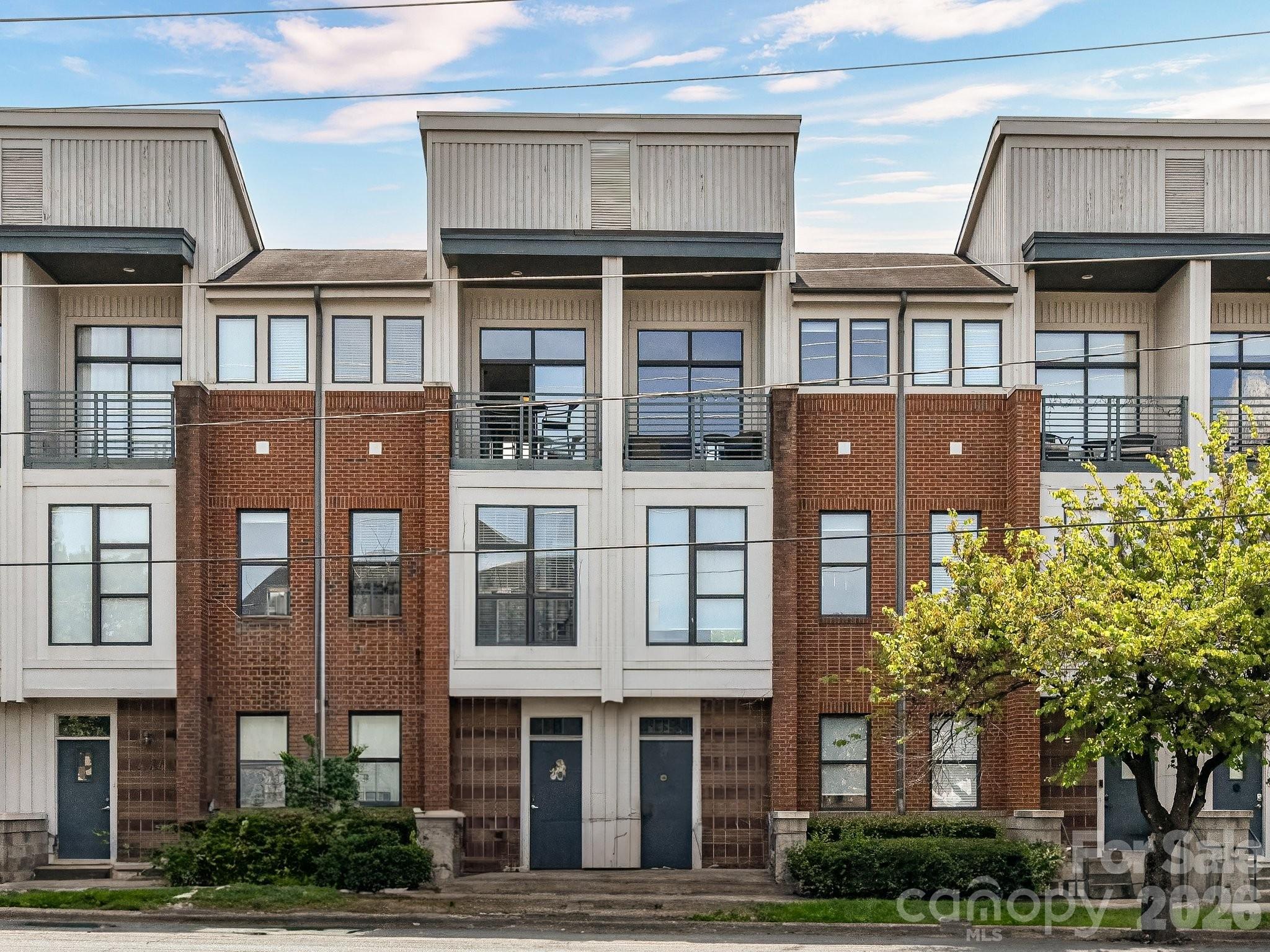 420 N Mcdowell Street — Charlotte