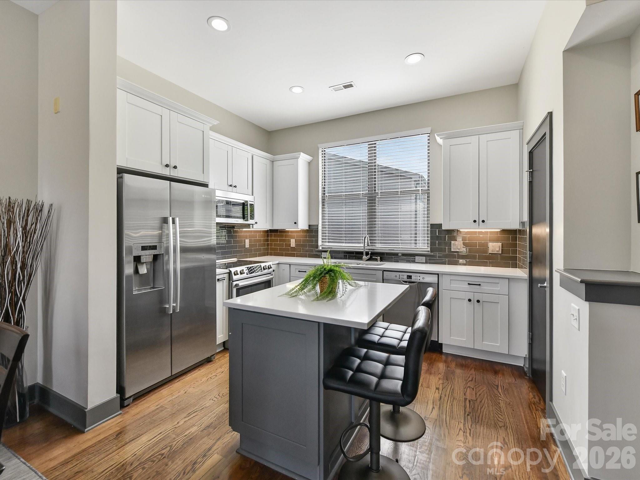 420 N Mcdowell Street — Charlotte