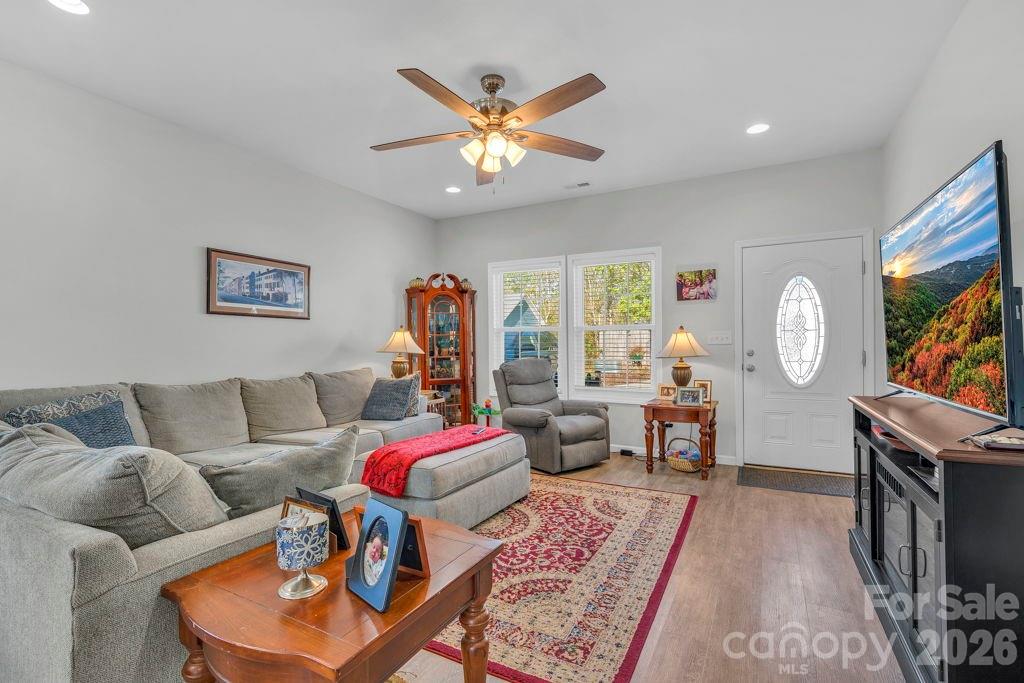 24 Merideth Drive #A — Marion