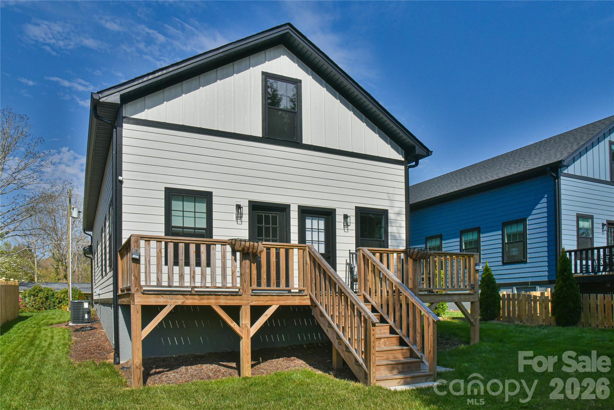 310 Portmanvilla Road — Black Mountain