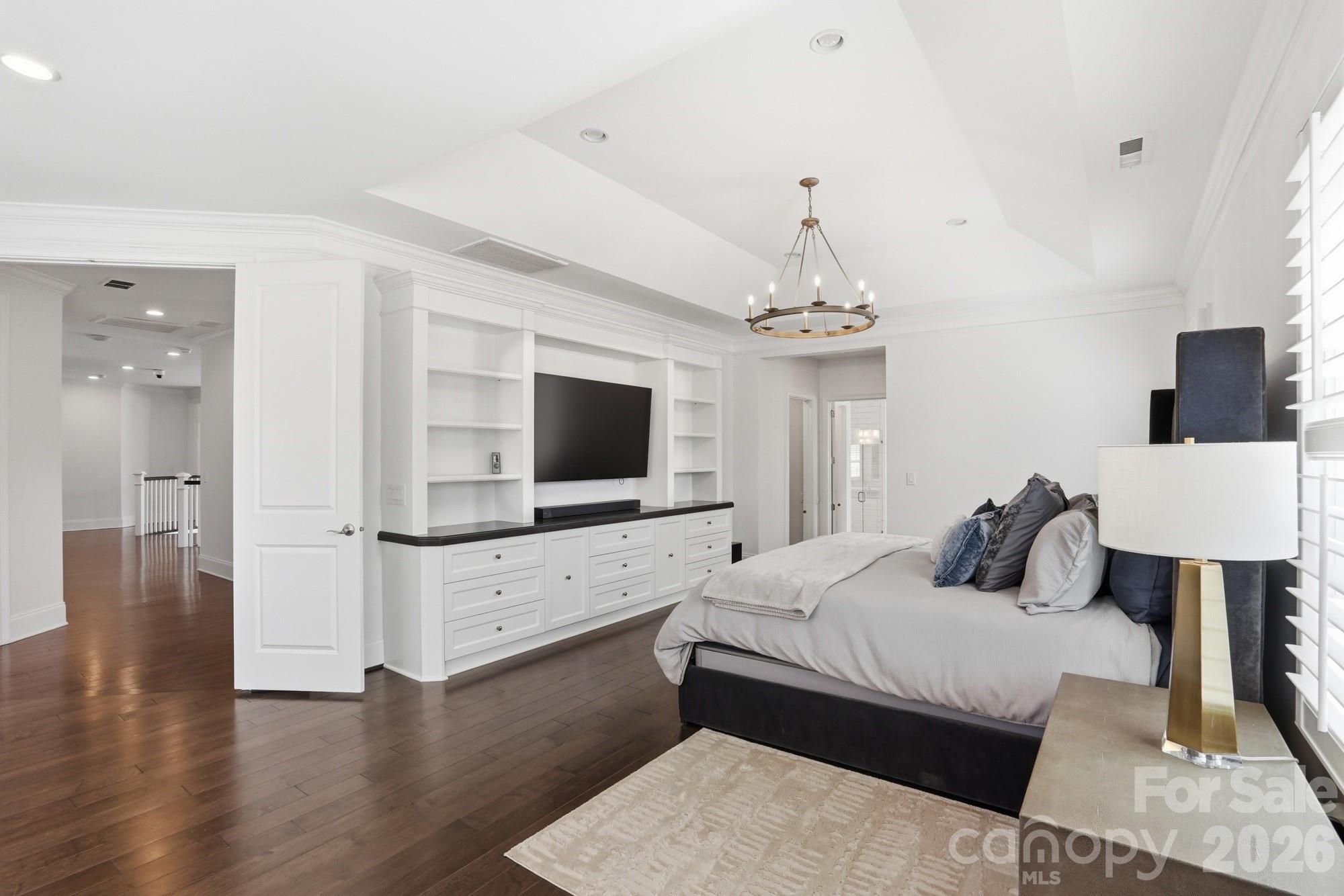 411 Turtleback Ridge — Weddington