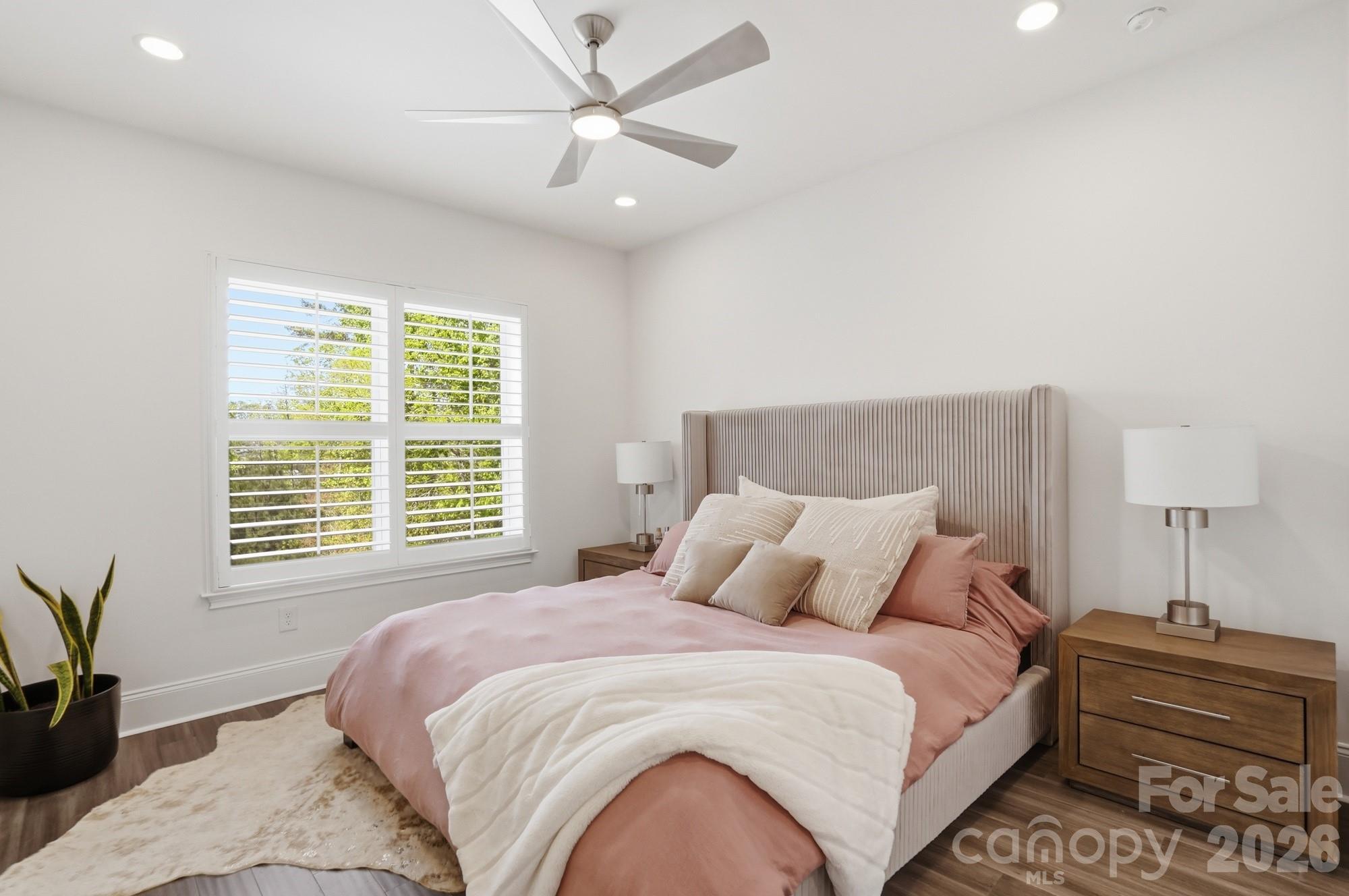 411 Turtleback Ridge — Weddington