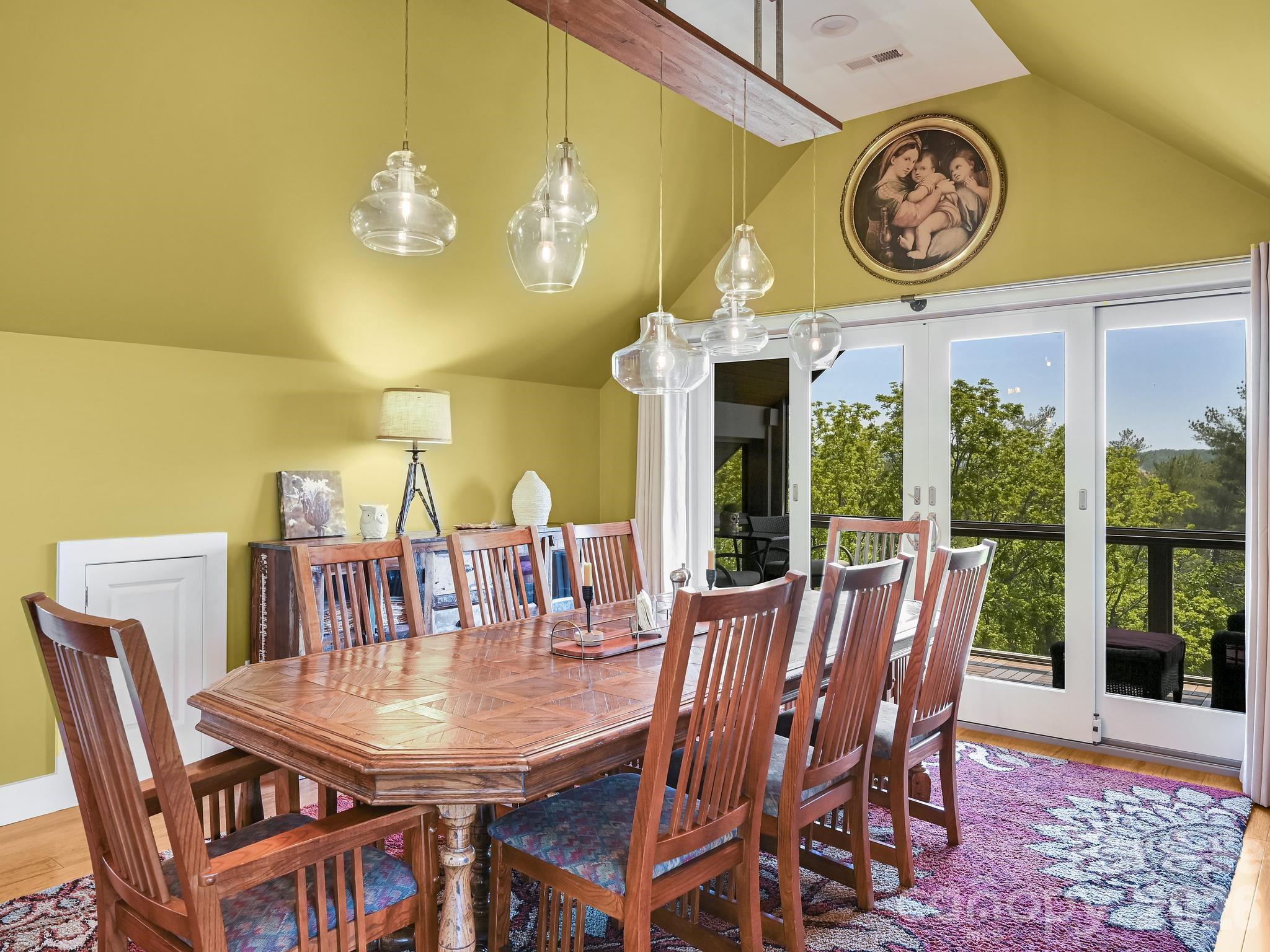 44 Dane Acres Drive — Alexander
