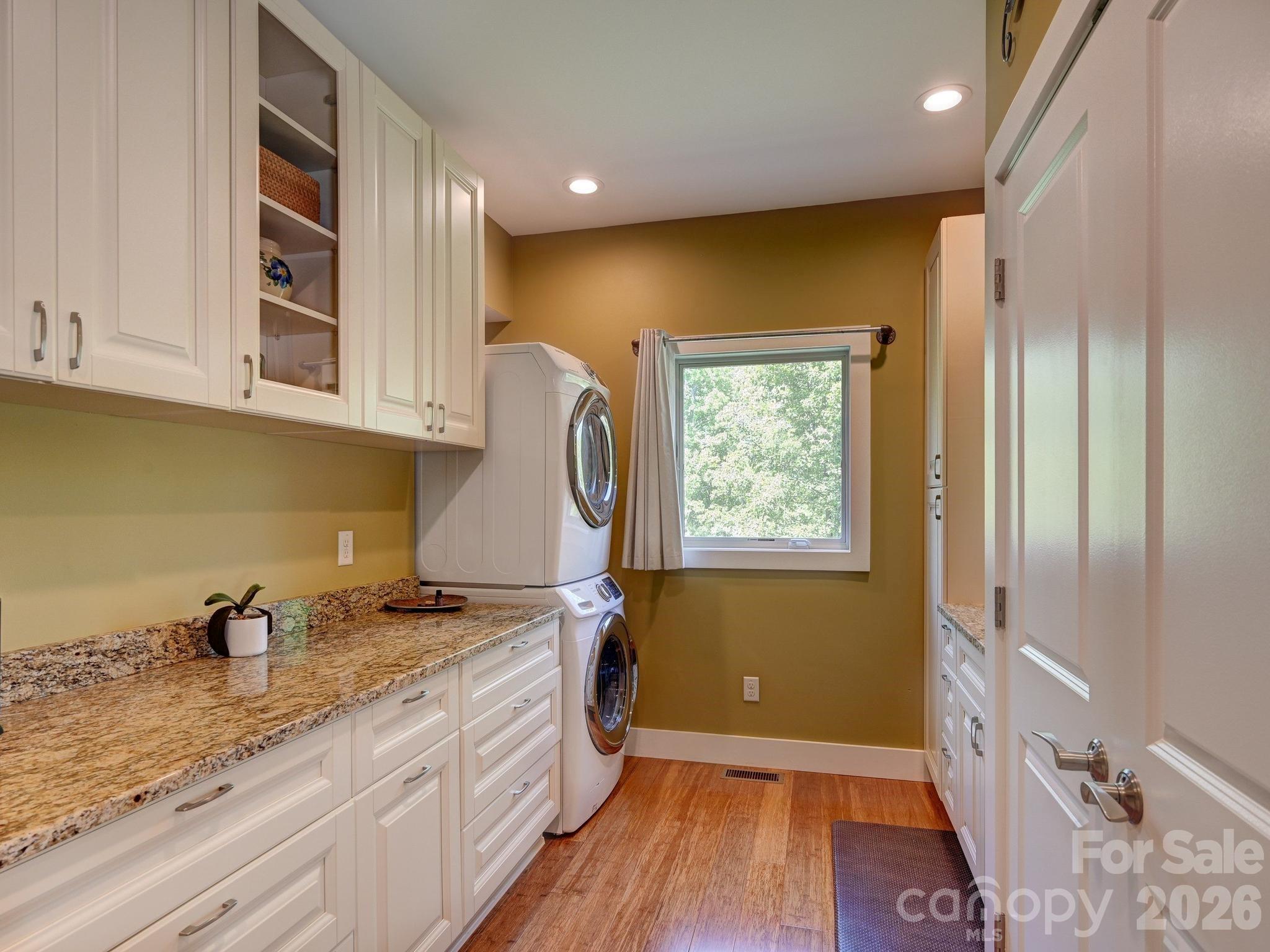 44 Dane Acres Drive — Alexander