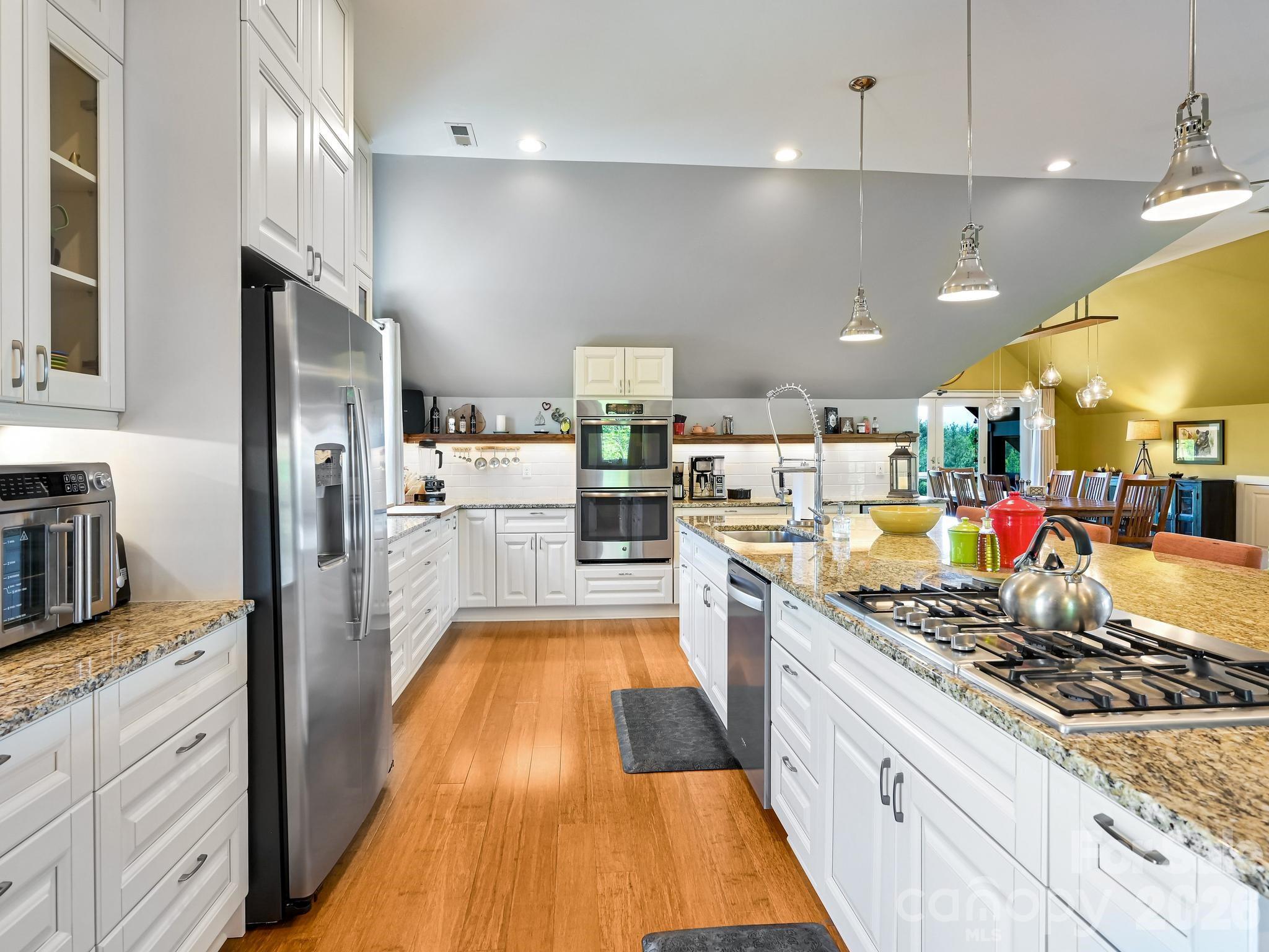 44 Dane Acres Drive — Alexander