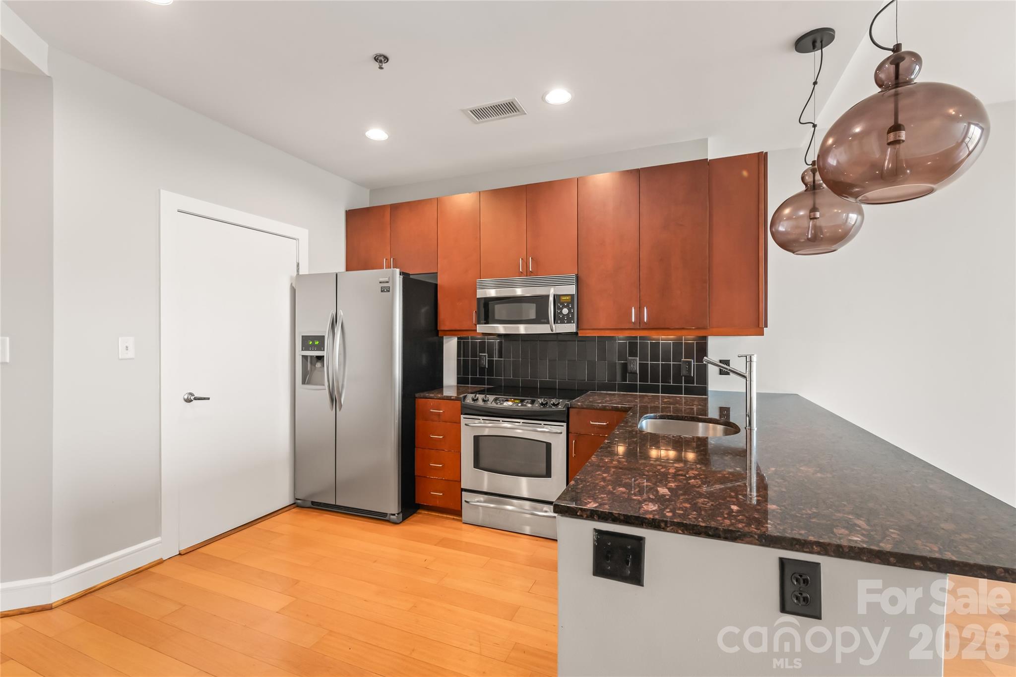 333 W Trade Street #2502 — Charlotte
