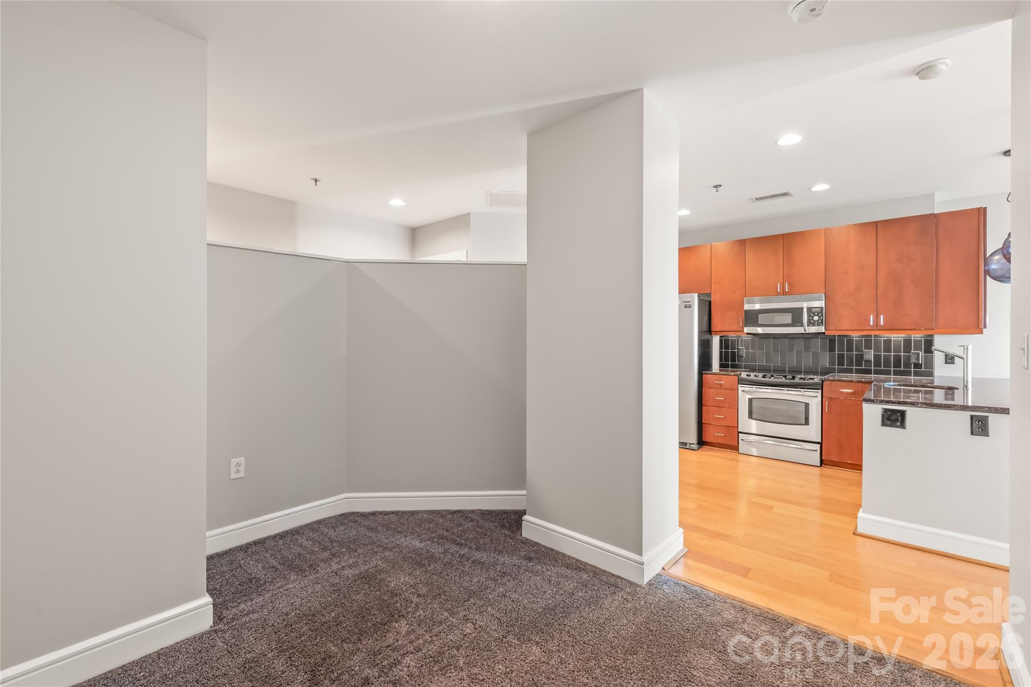 333 W Trade Street #2502 — Charlotte