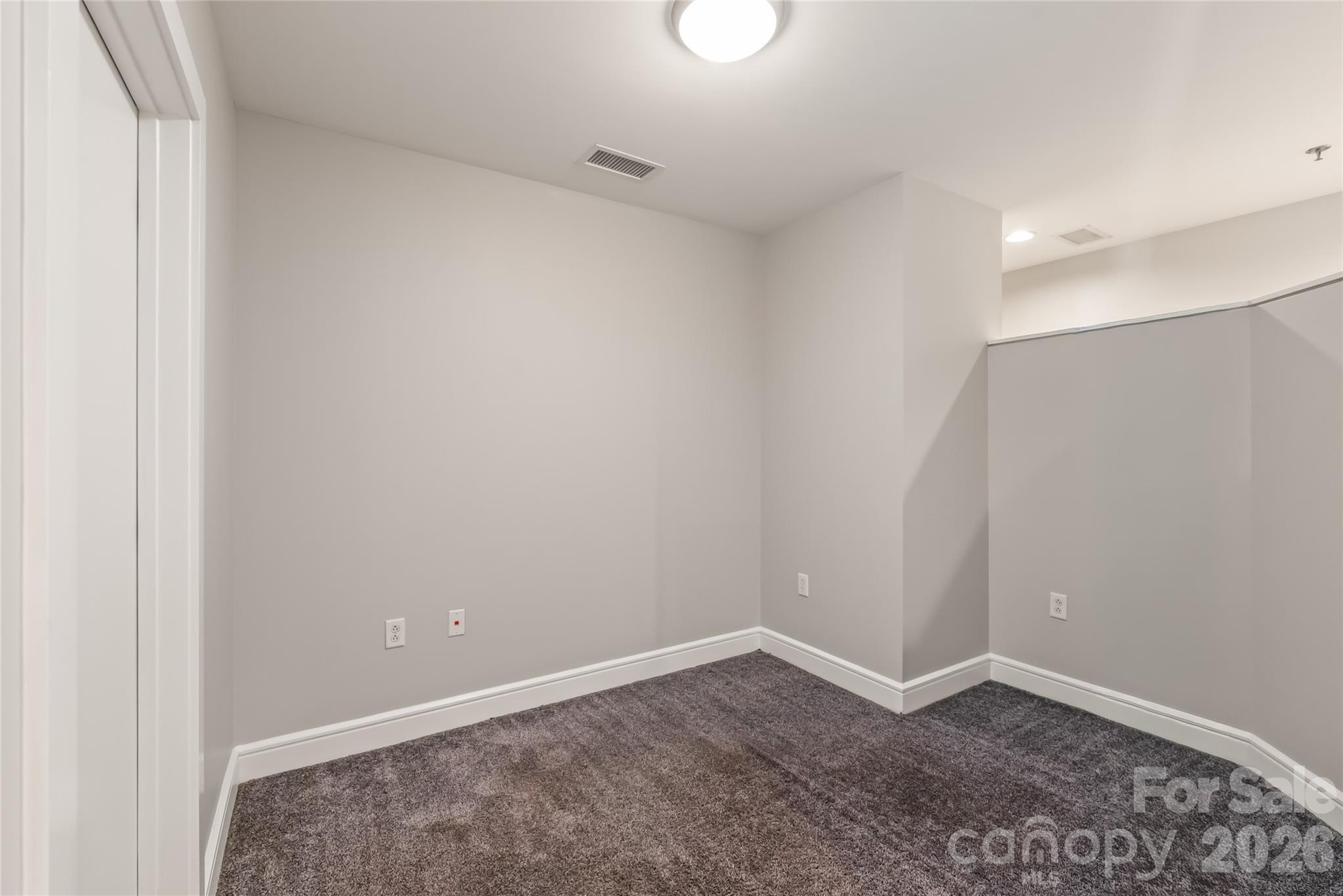 333 W Trade Street #2502 — Charlotte