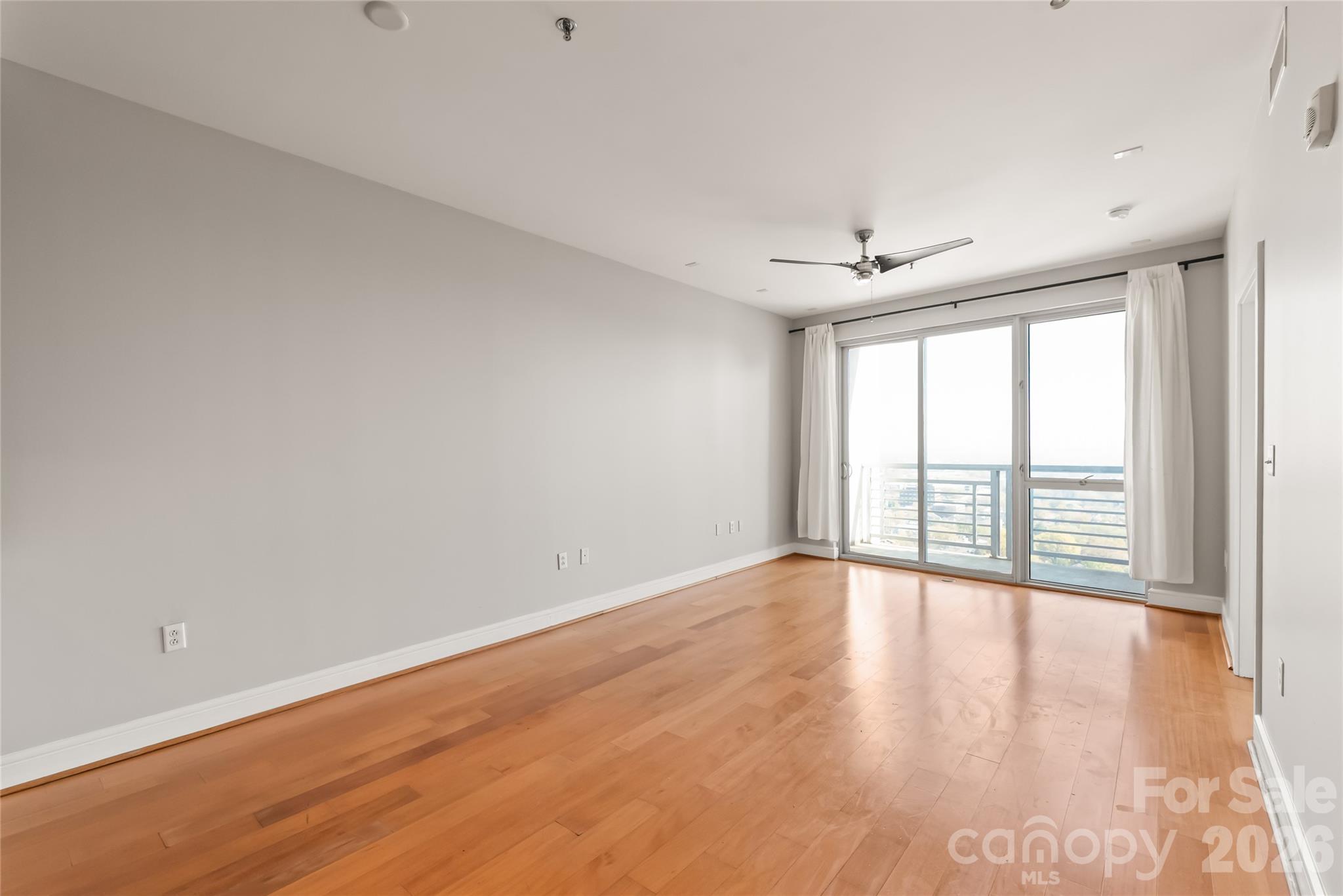 333 W Trade Street #2502 — Charlotte