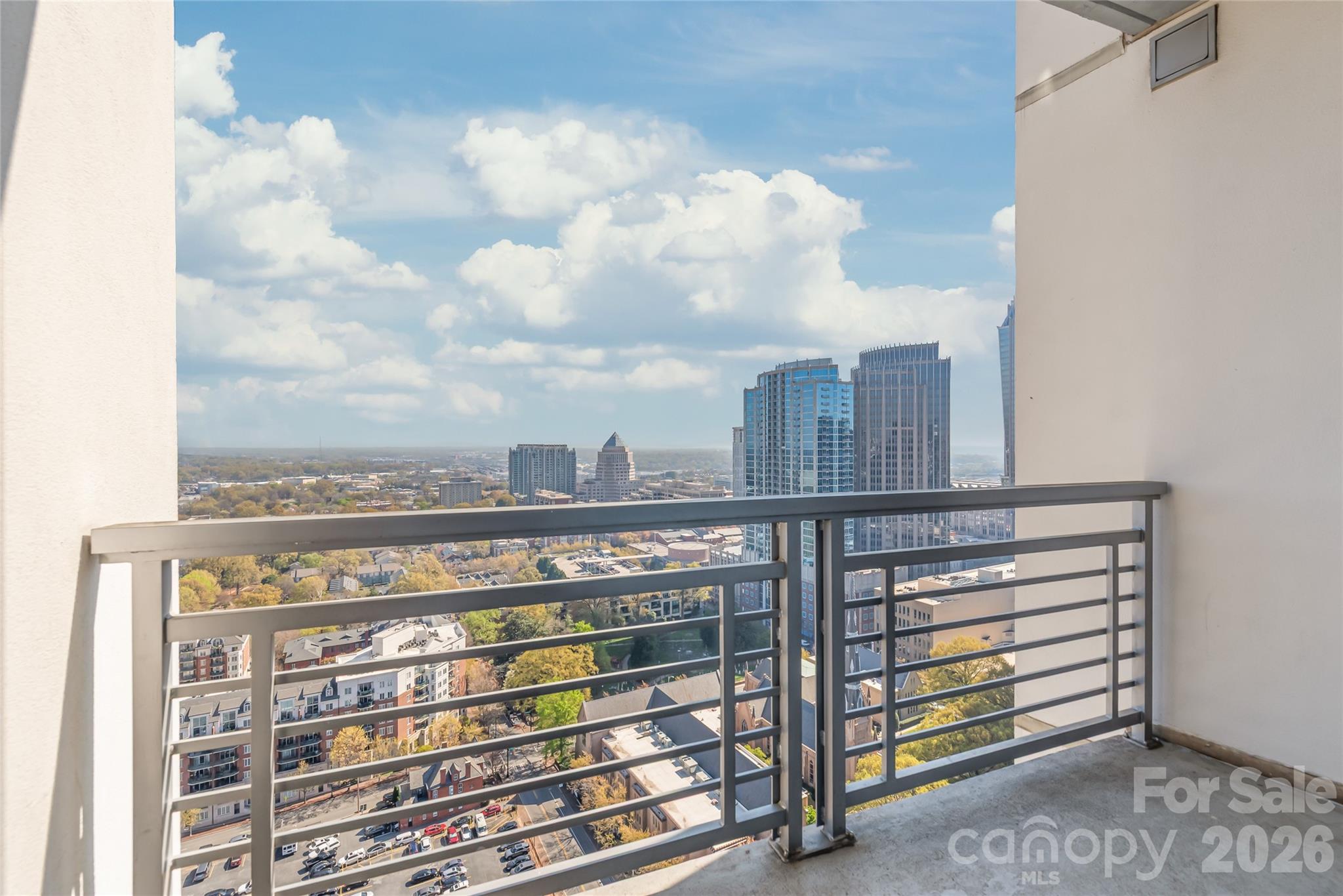 333 W Trade Street #2502 — Charlotte