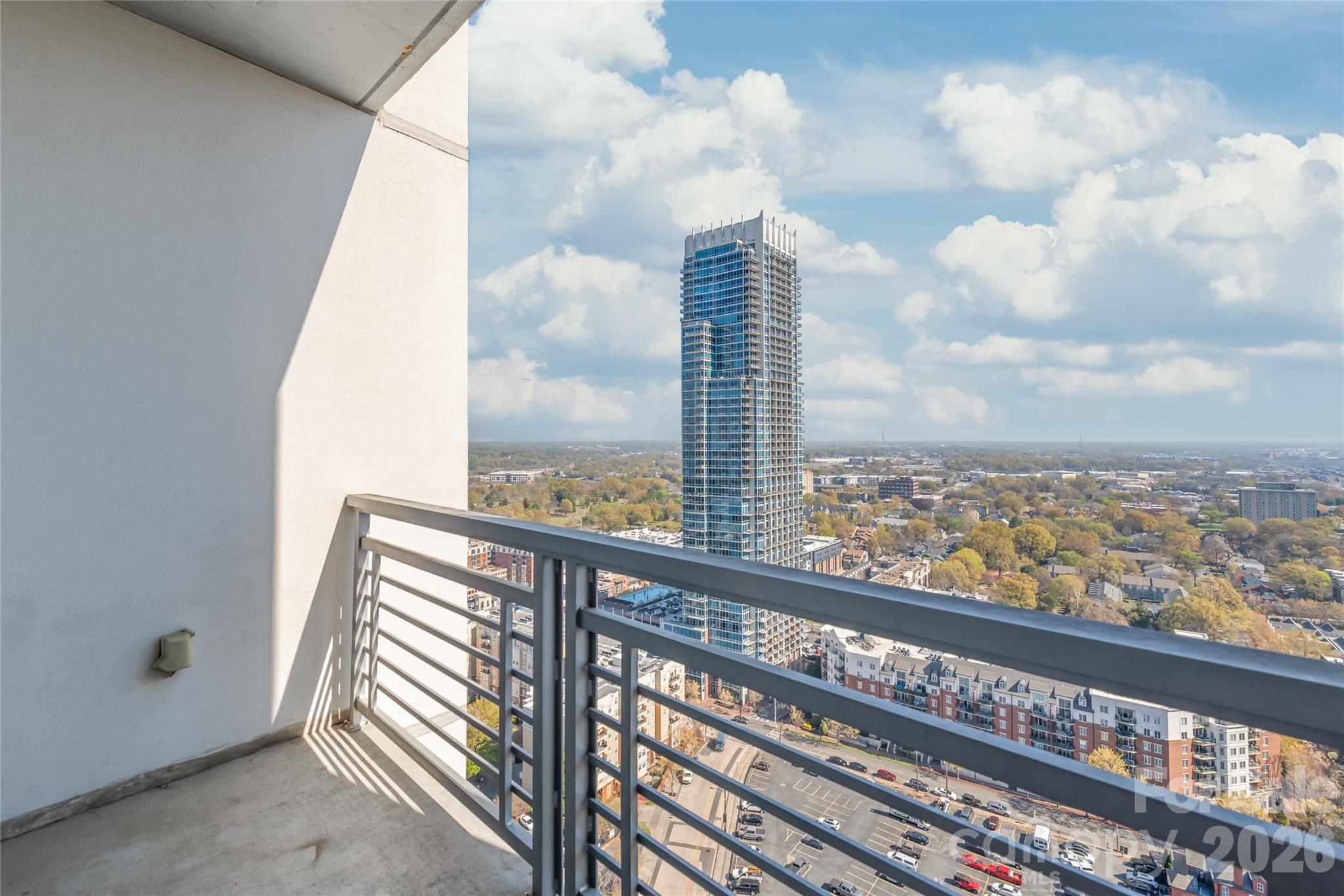 333 W Trade Street #2502 — Charlotte