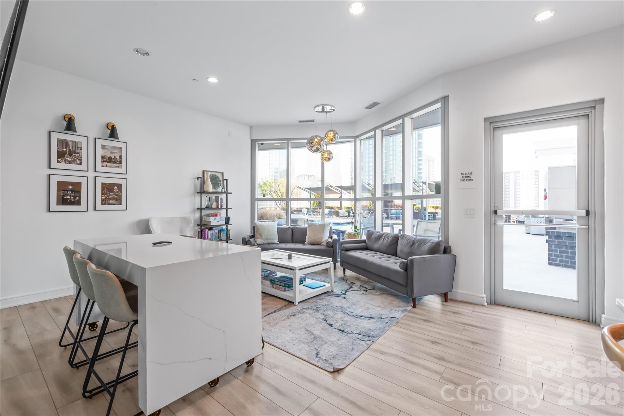 333 W Trade Street #2502 — Charlotte