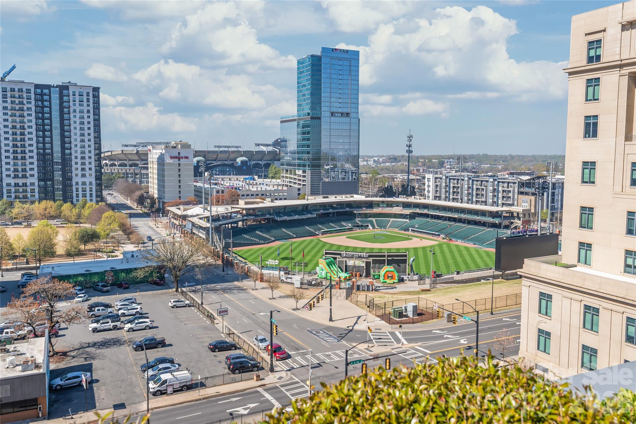 333 W Trade Street #2502 — Charlotte