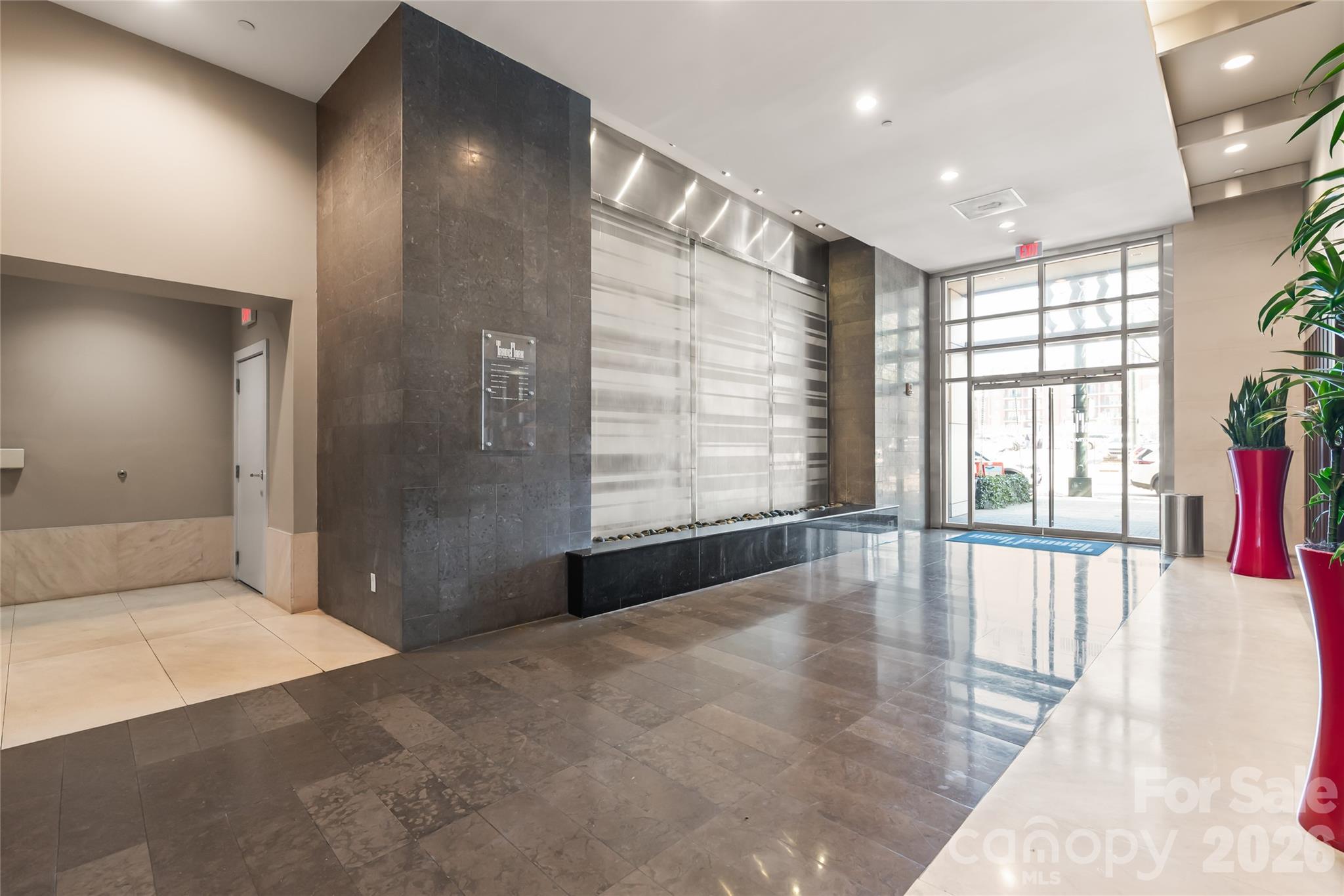 333 W Trade Street #2502 — Charlotte
