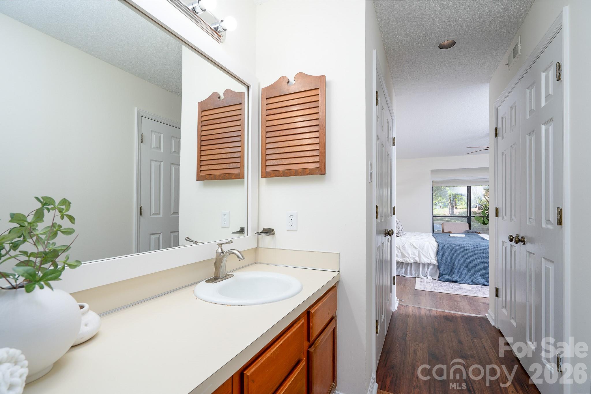 7309 Winery Lane — Charlotte