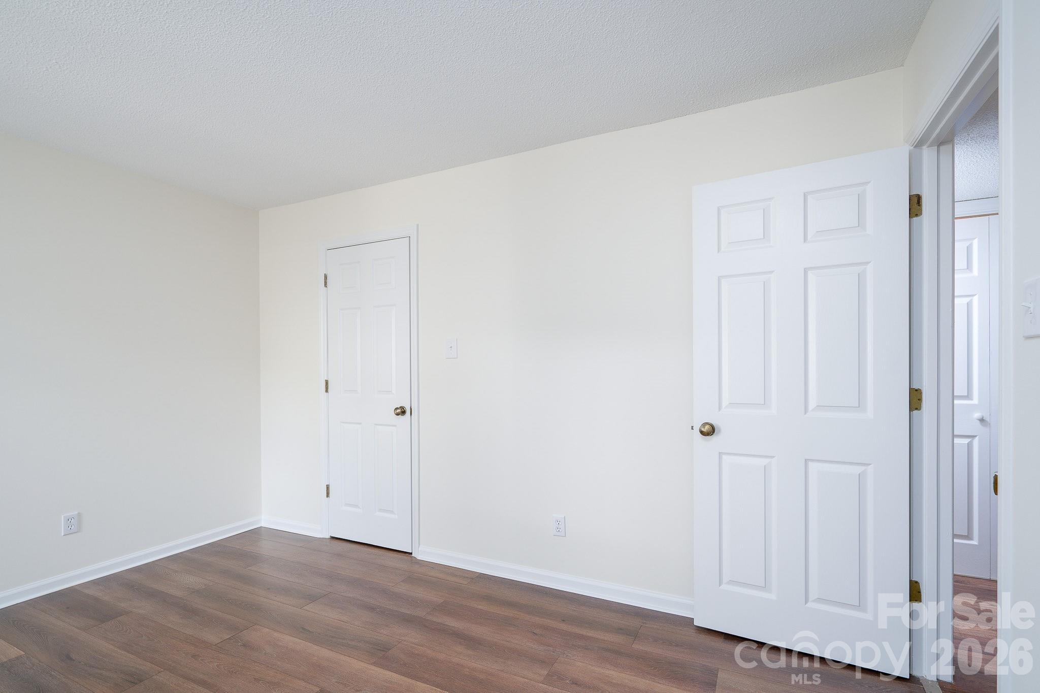 7309 Winery Lane — Charlotte