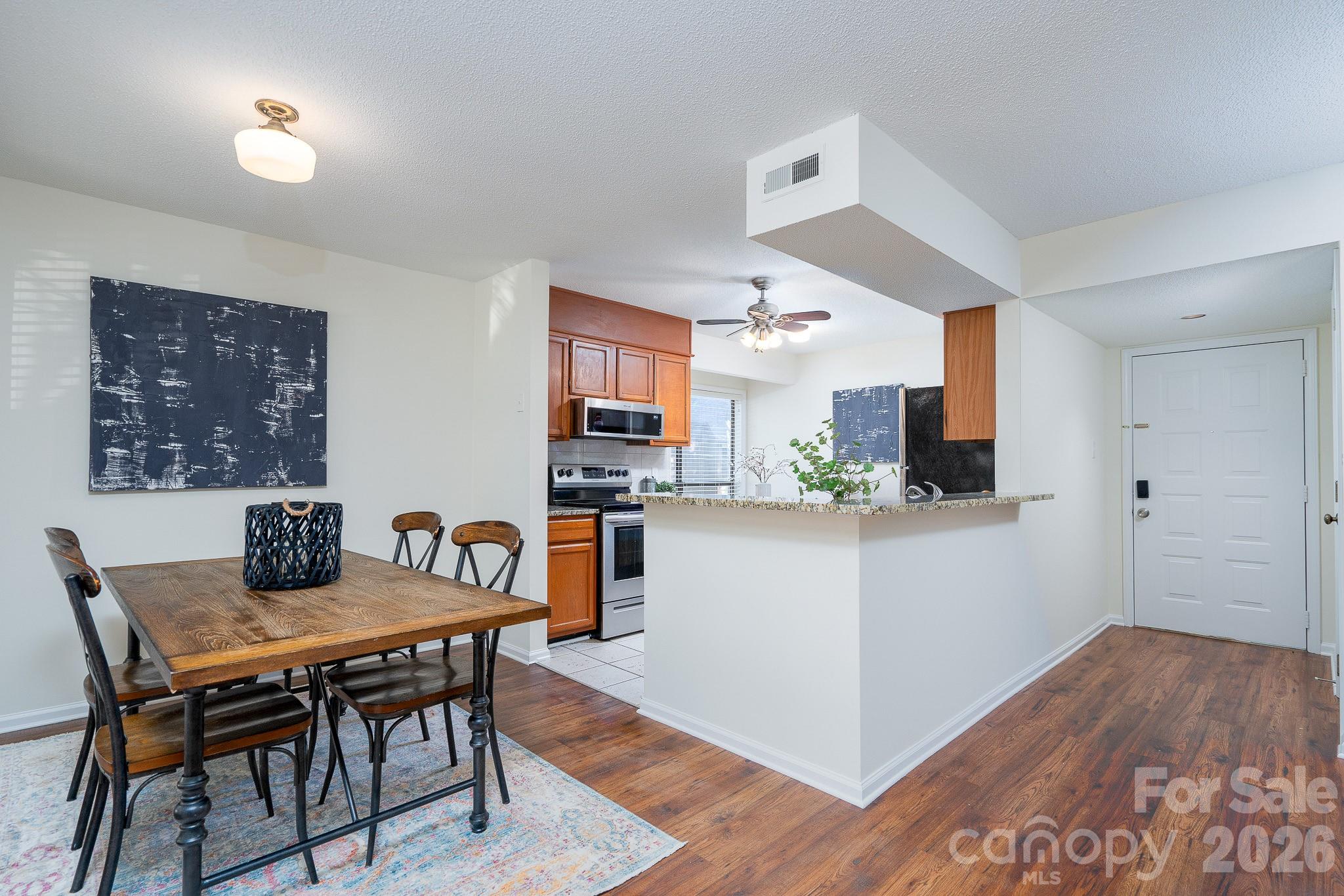 7309 Winery Lane — Charlotte