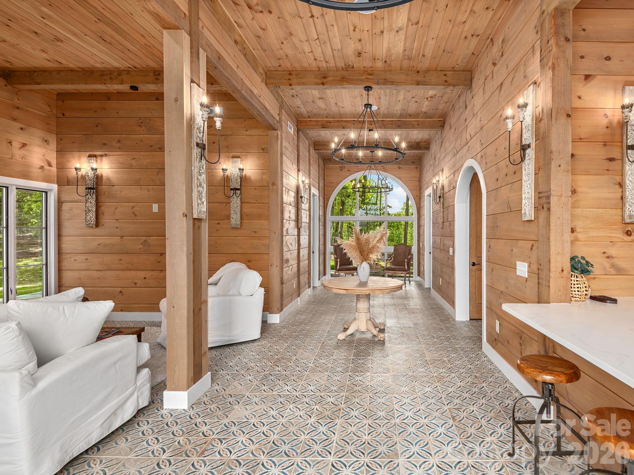 4546 Pine Log Road — Brasstown