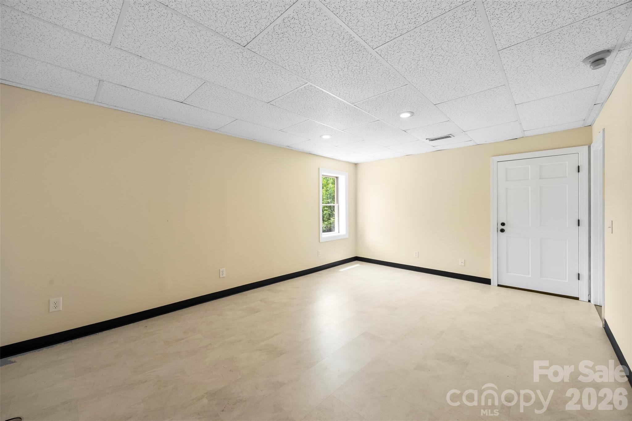 813 Rothmoor Drive — Concord