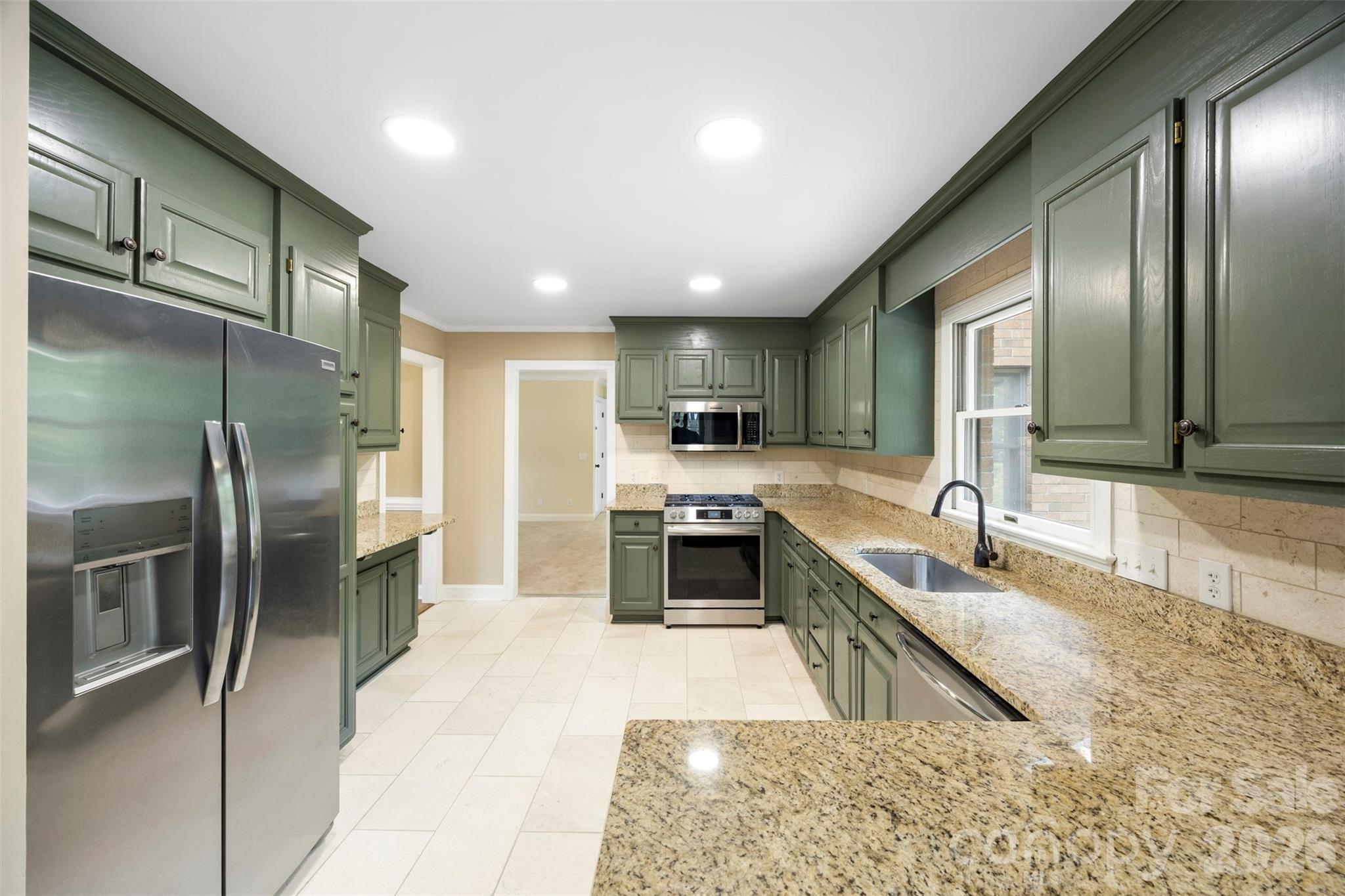 813 Rothmoor Drive — Concord